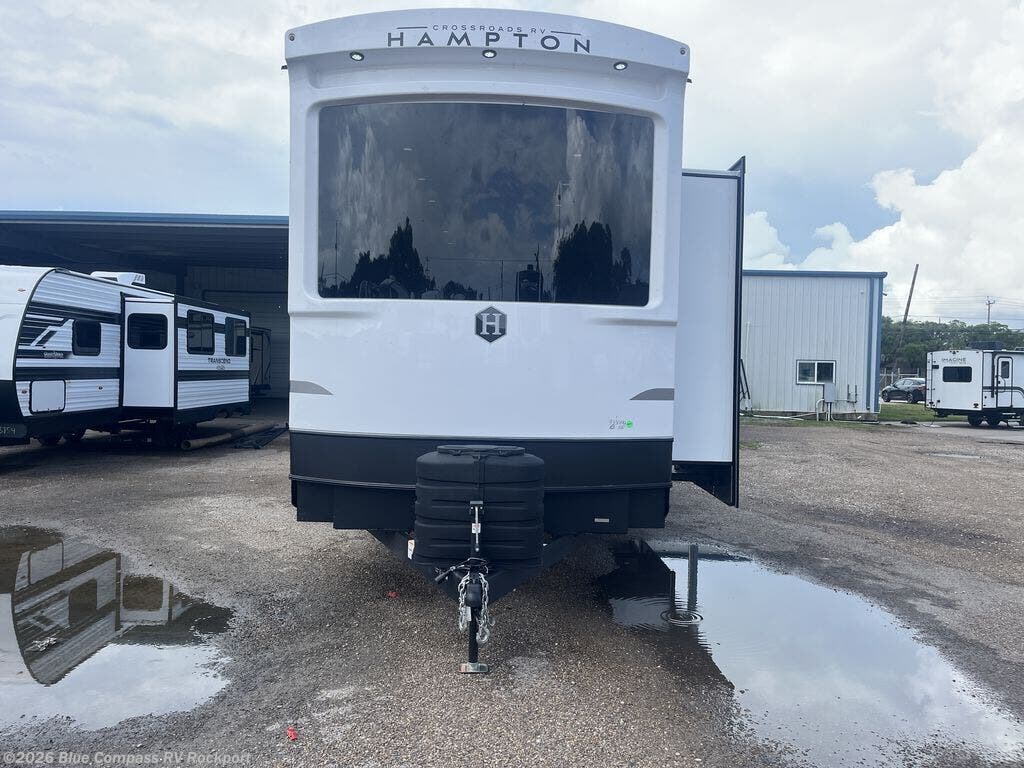 New 2026 CrossRoads Hampton 388FKL available in Rockport, Texas