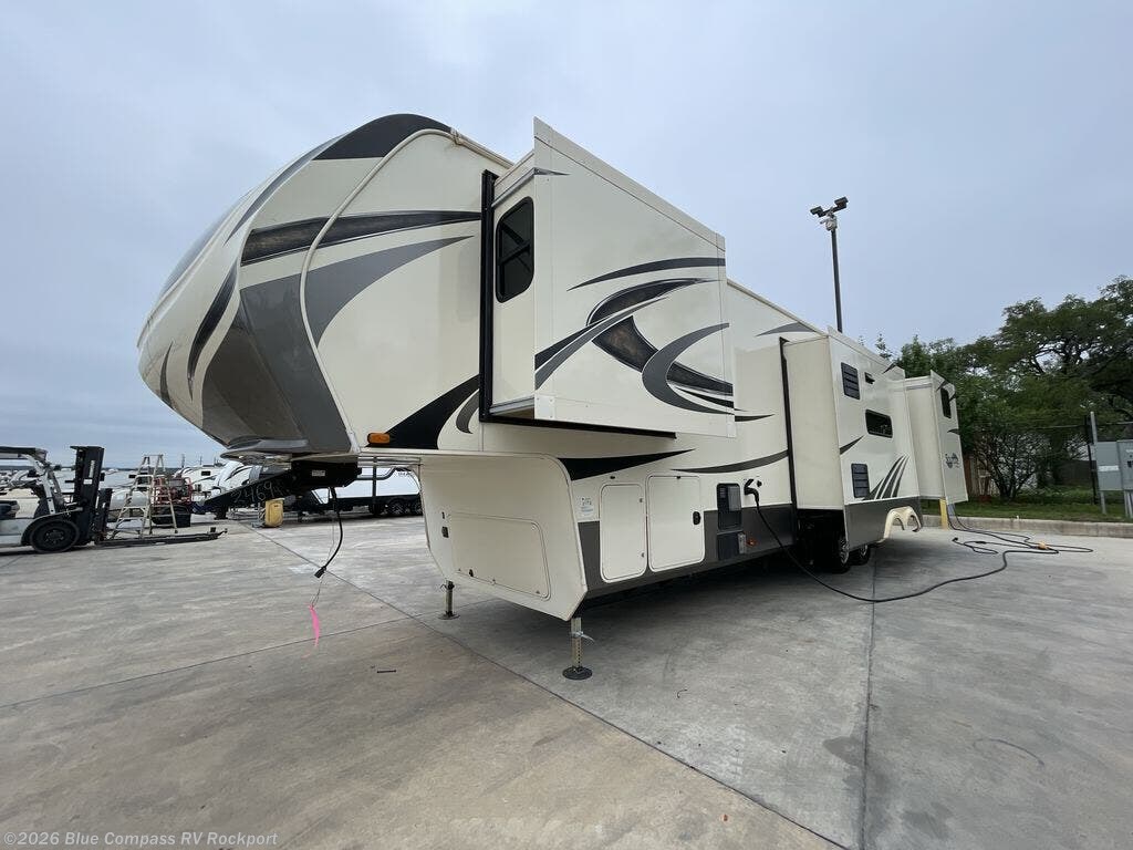 2020 Solitude S-Class 3740BH by Grand Design from Blue Compass RV Rockport in Rockport, Texas