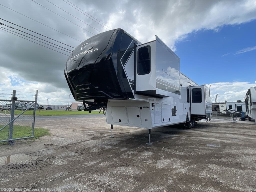 New 2027 Keystone Montana High Country 391TB available in Rockport, Texas
