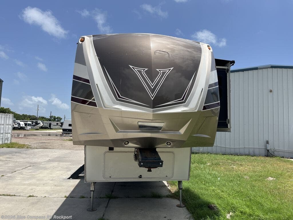 Used 2017 Dutchmen Voltage V3990 available in Rockport, Texas