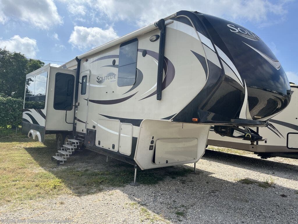 2016 Solitude 321RL by Grand Design from Blue Compass RV Rockport in Rockport, Texas