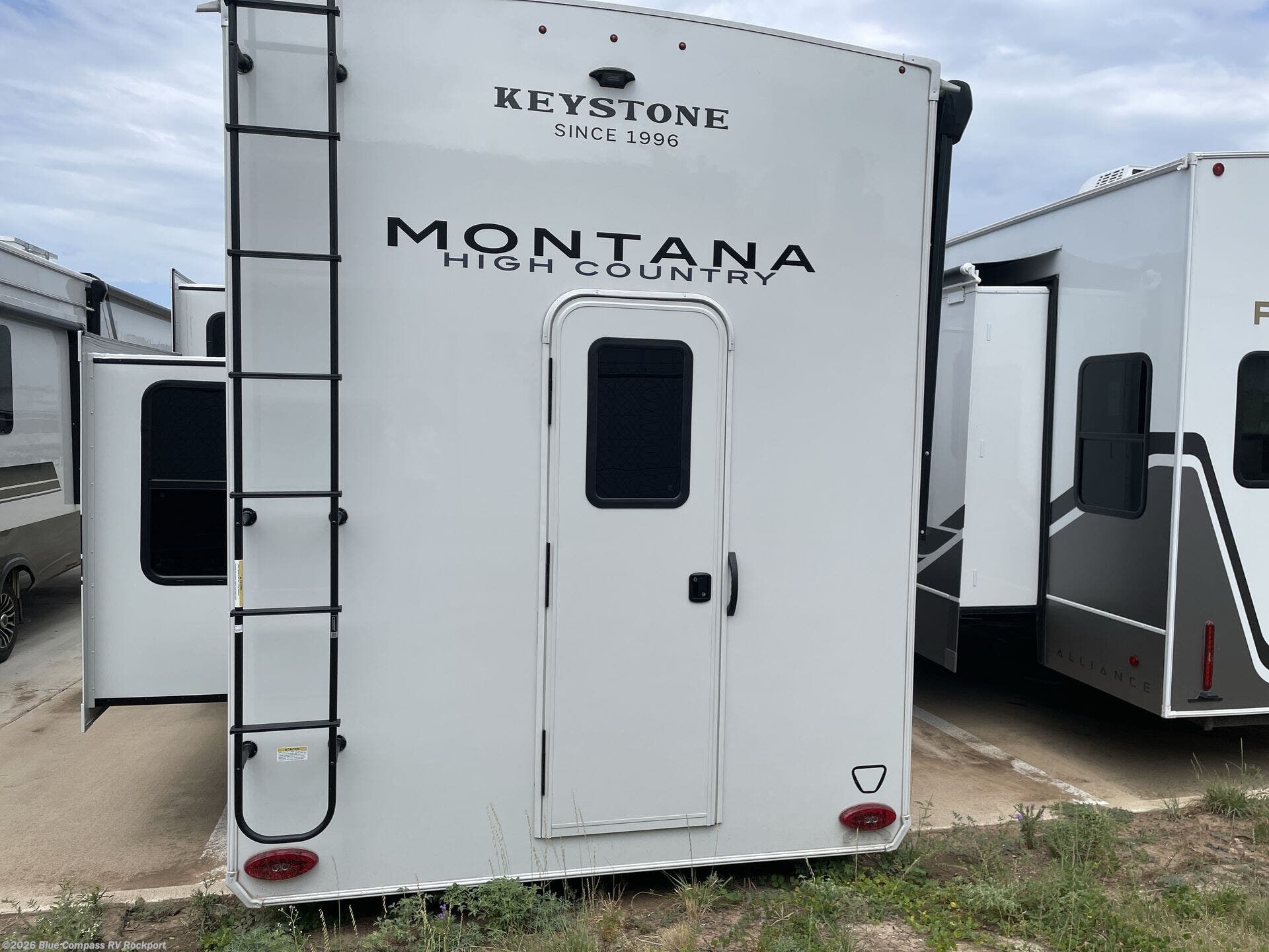 2027 Montana High Country 391TB by Keystone from Blue Compass RV Rockport in Rockport, Texas