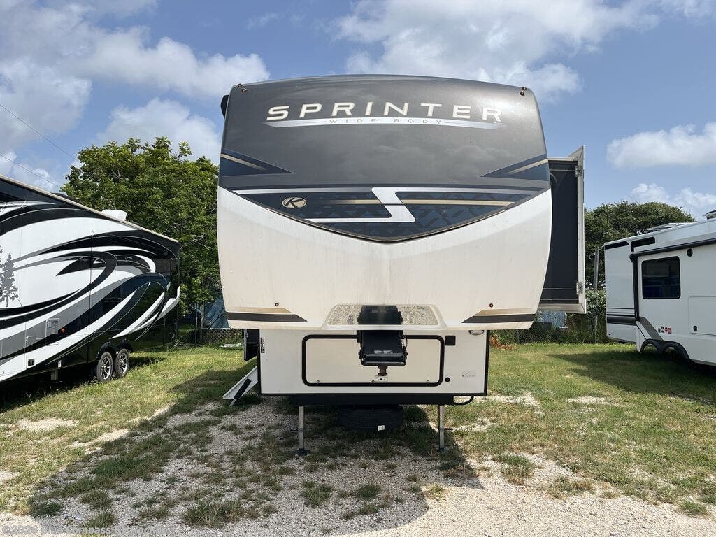 Used 2025 Keystone Sprinter 3920DSL available in Rockport, Texas