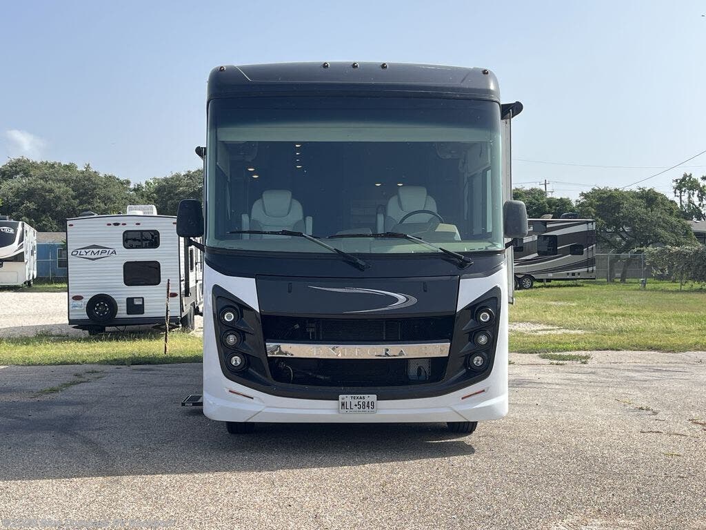 Used 2019 Entegra Coach Vision 31R available in Rockport, Texas