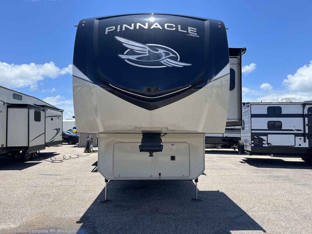 Used 2021 Jayco Pinnacle 36KPTS available in Rockport, Texas