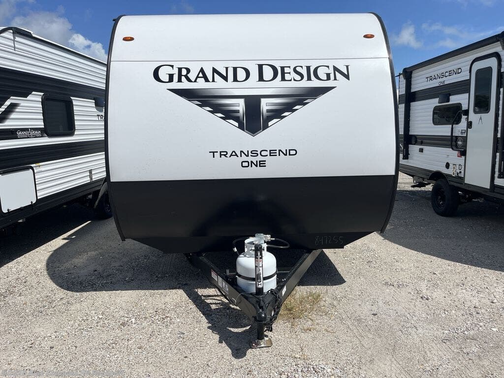 New 2027 Grand Design Transcend One 151BH available in Rockport, Texas