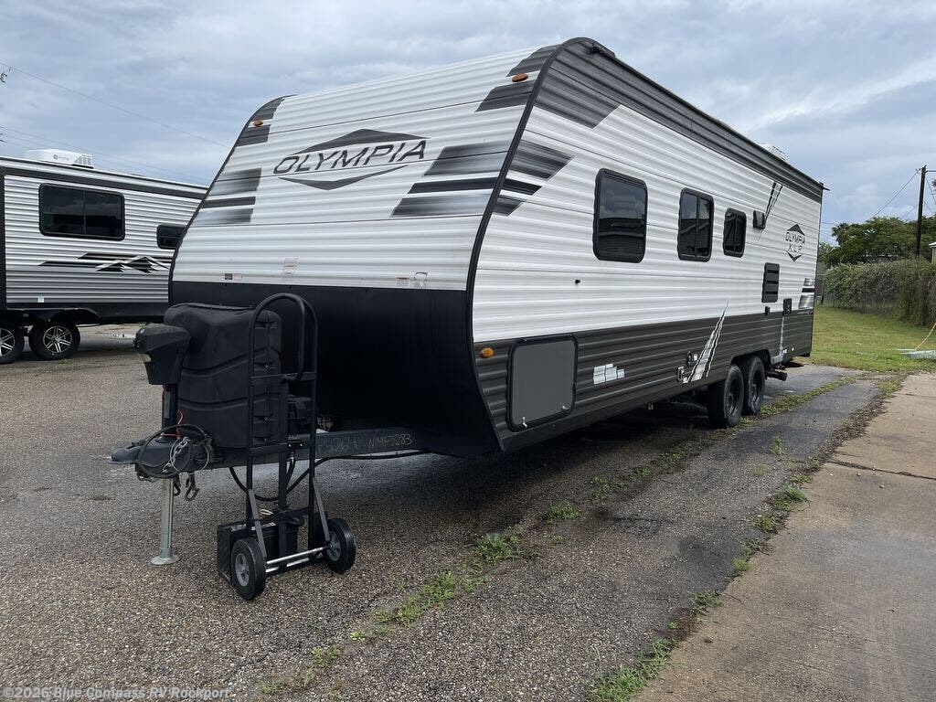 Used 2022 Highland Ridge Olympia 26BH available in Rockport, Texas