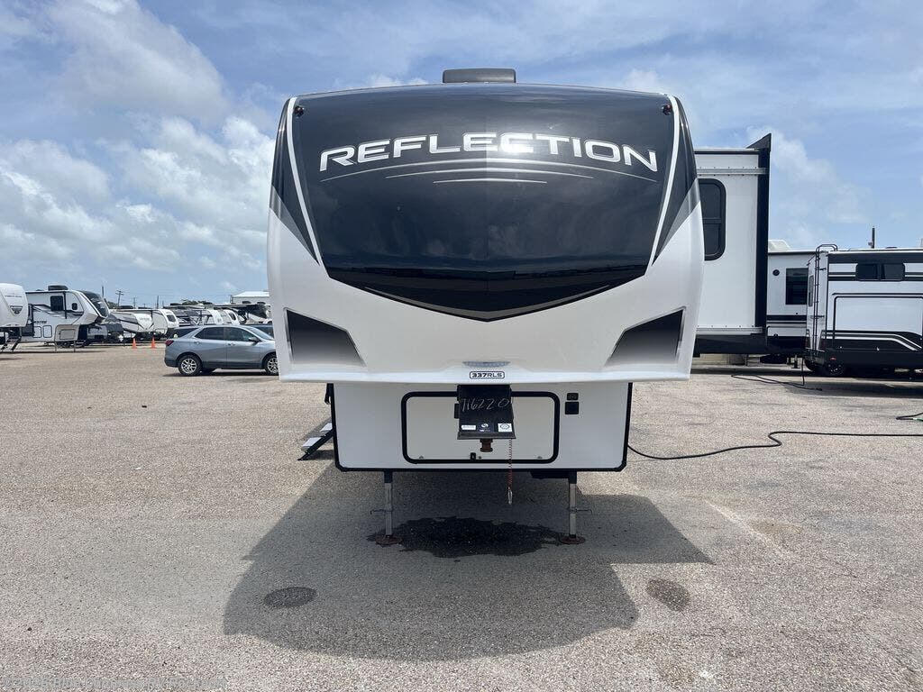 Used 2022 Grand Design Reflection 337RLS available in Rockport, Texas