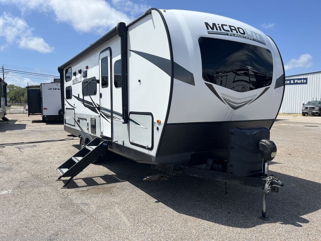 2022 Flagstaff Micro Lite 25BRDS by Forest River from Blue Compass RV Rockport in Rockport, Texas