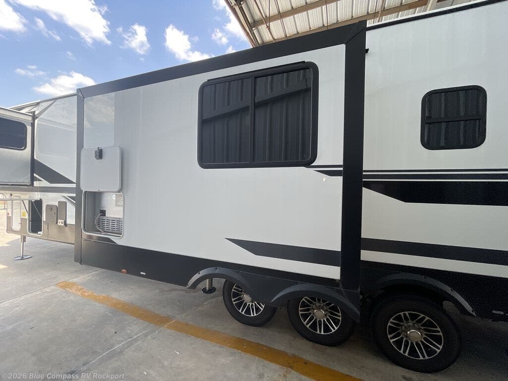 New 2027 Heartland Cyclone 3914 available in Rockport, Texas