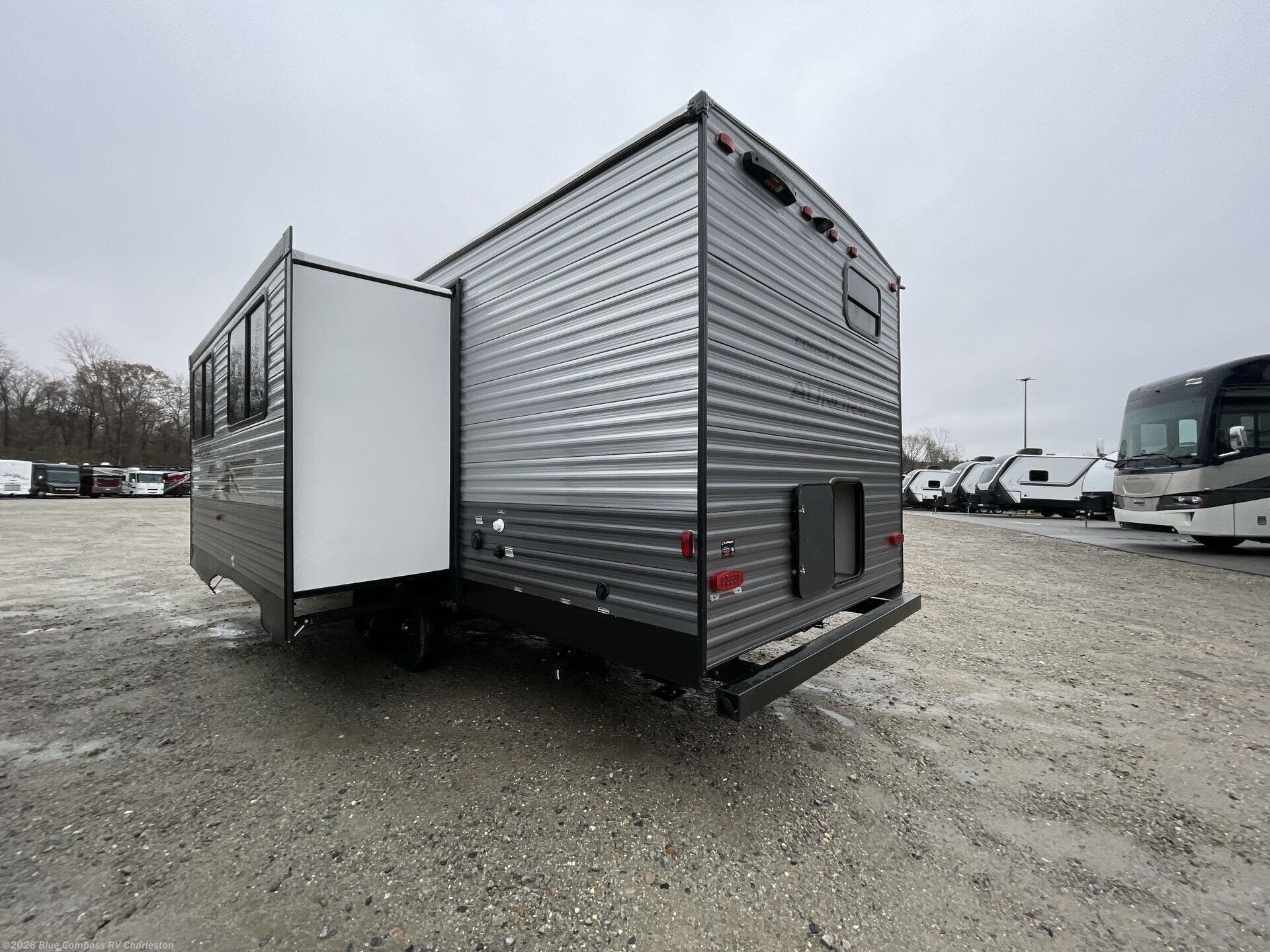 New 2025 Forest River Aurora Light 26BHS available in Ladson, South Carolina