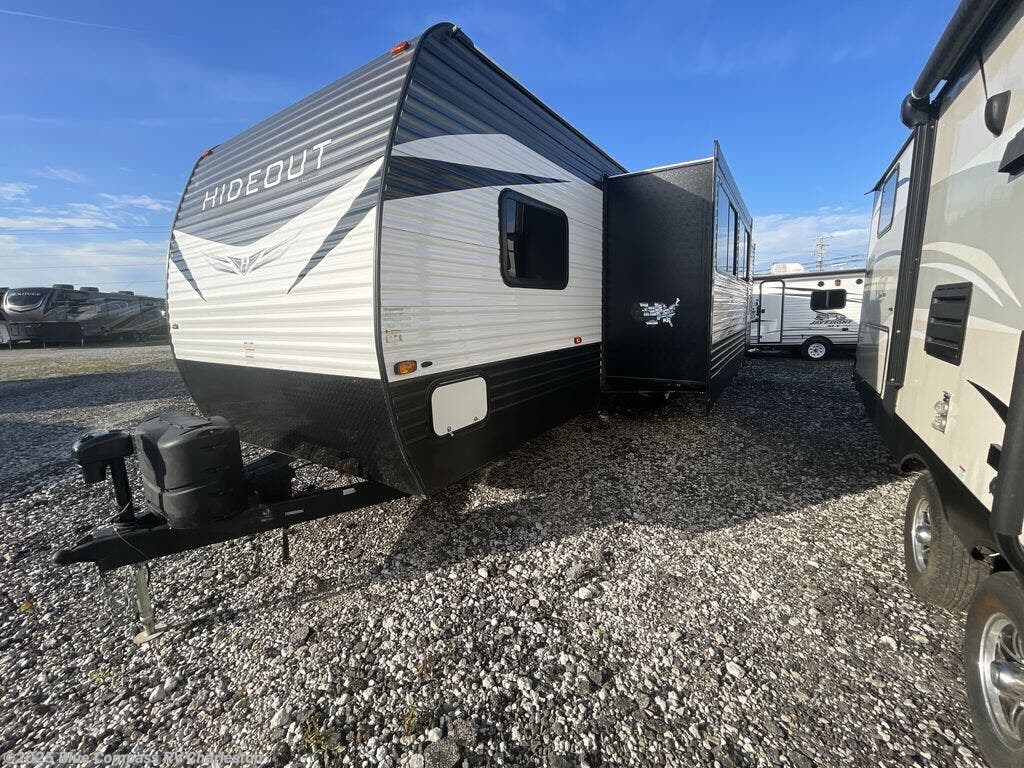 Used 2020 Keystone Hideout 318lhs  Lhs available in Ladson, South Carolina
