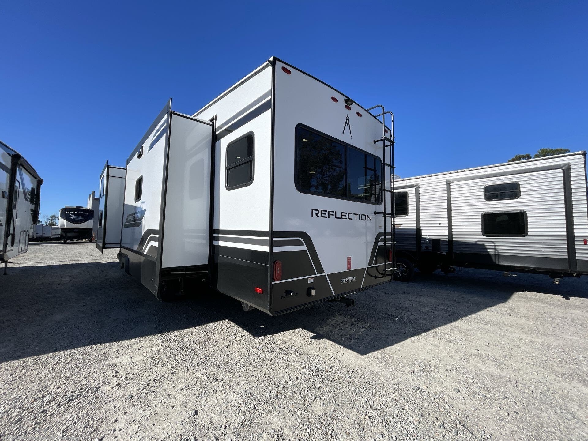 New 2026 Grand Design Reflection 324MBS available in Ladson, South Carolina