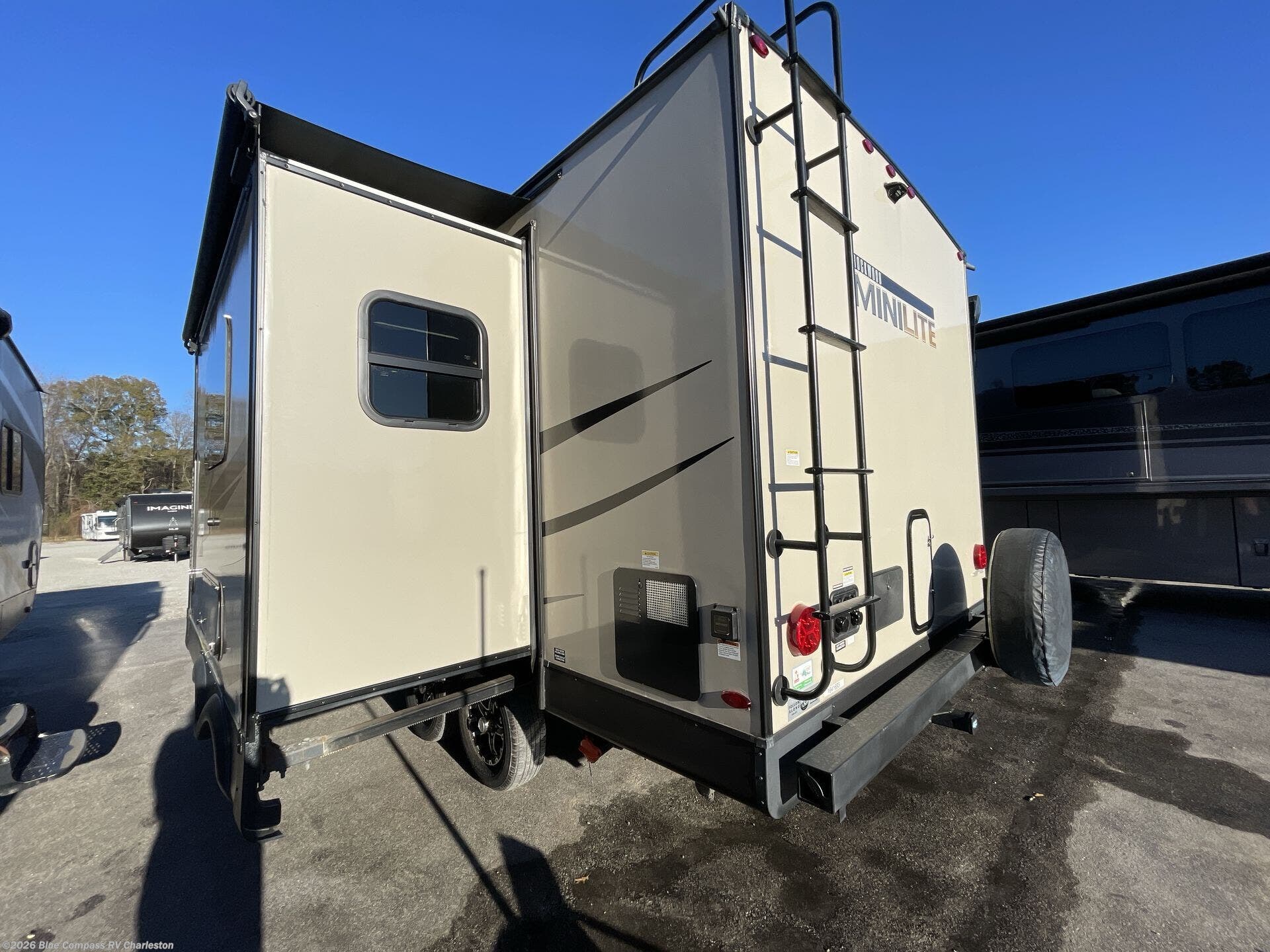 Used 2022 Forest River Rockwood Mini Lite 2104S available in Ladson, South Carolina