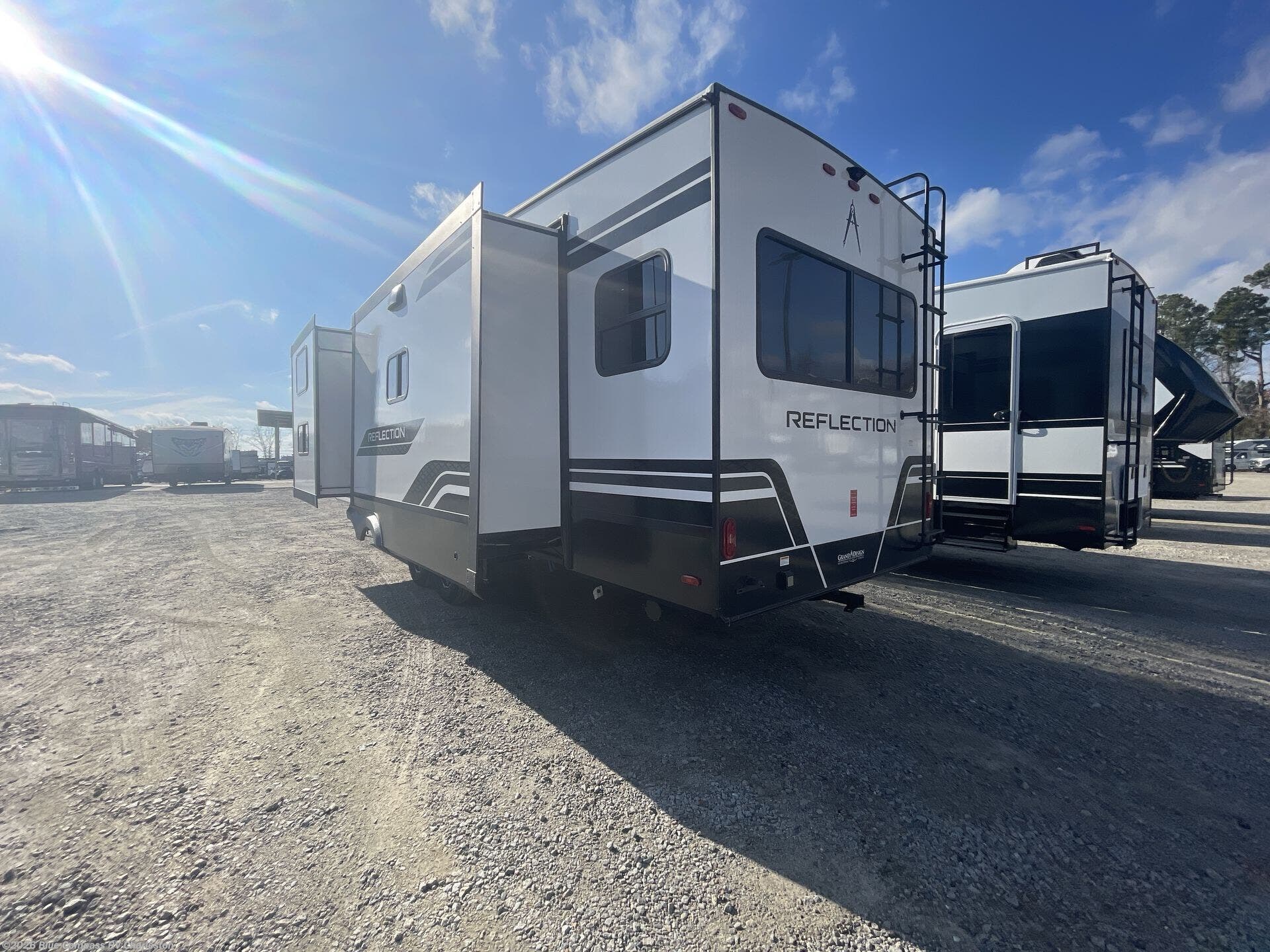 New 2026 Grand Design Reflection 324MBS available in Ladson, South Carolina