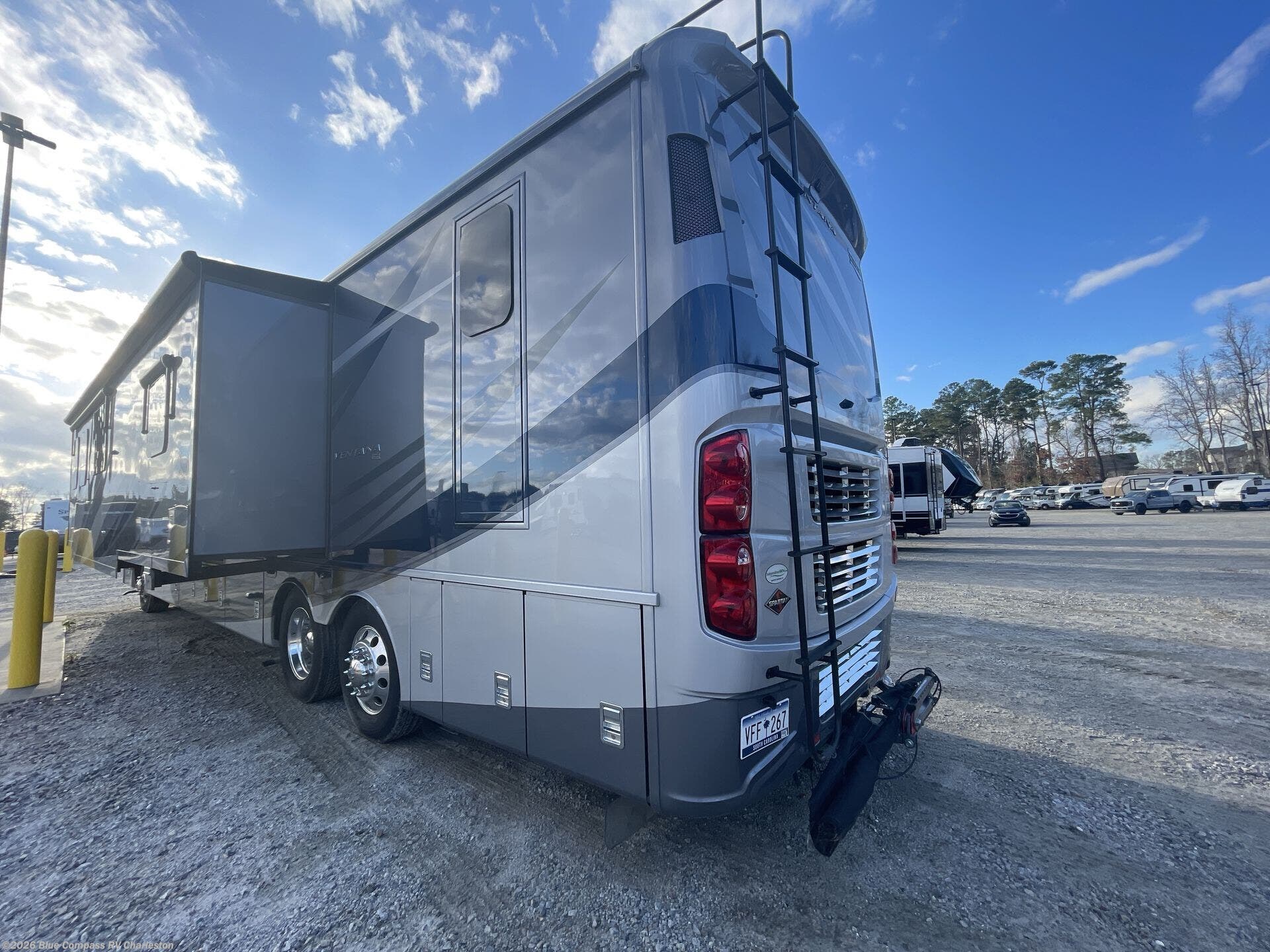 Used 2019 Newmar Ventana 4369 available in Ladson, South Carolina