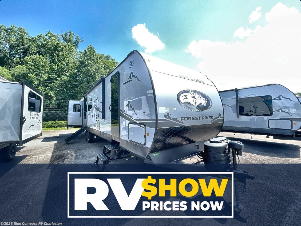 2025 Forest River Cherokee Wolf Den 306MMBL - New Travel Trailer For Sale by Blue Compass RV Charleston in Ladson, South Carolina features Slideout