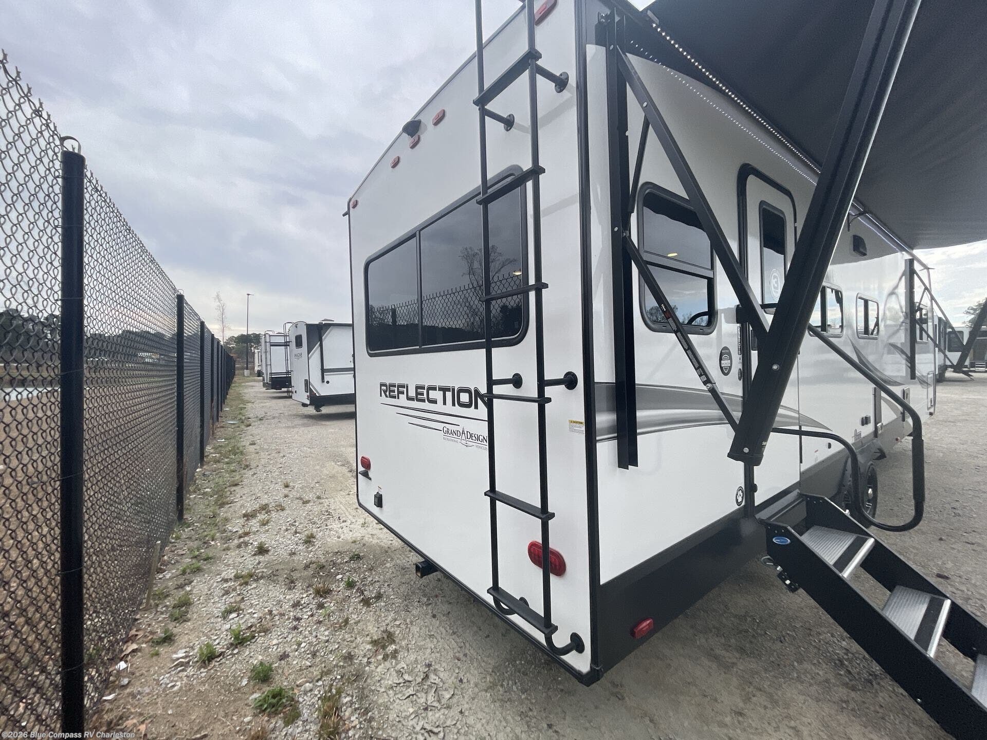 2024 Reflection 296RDTS by Grand Design from Blue Compass RV Charleston in Ladson, South Carolina