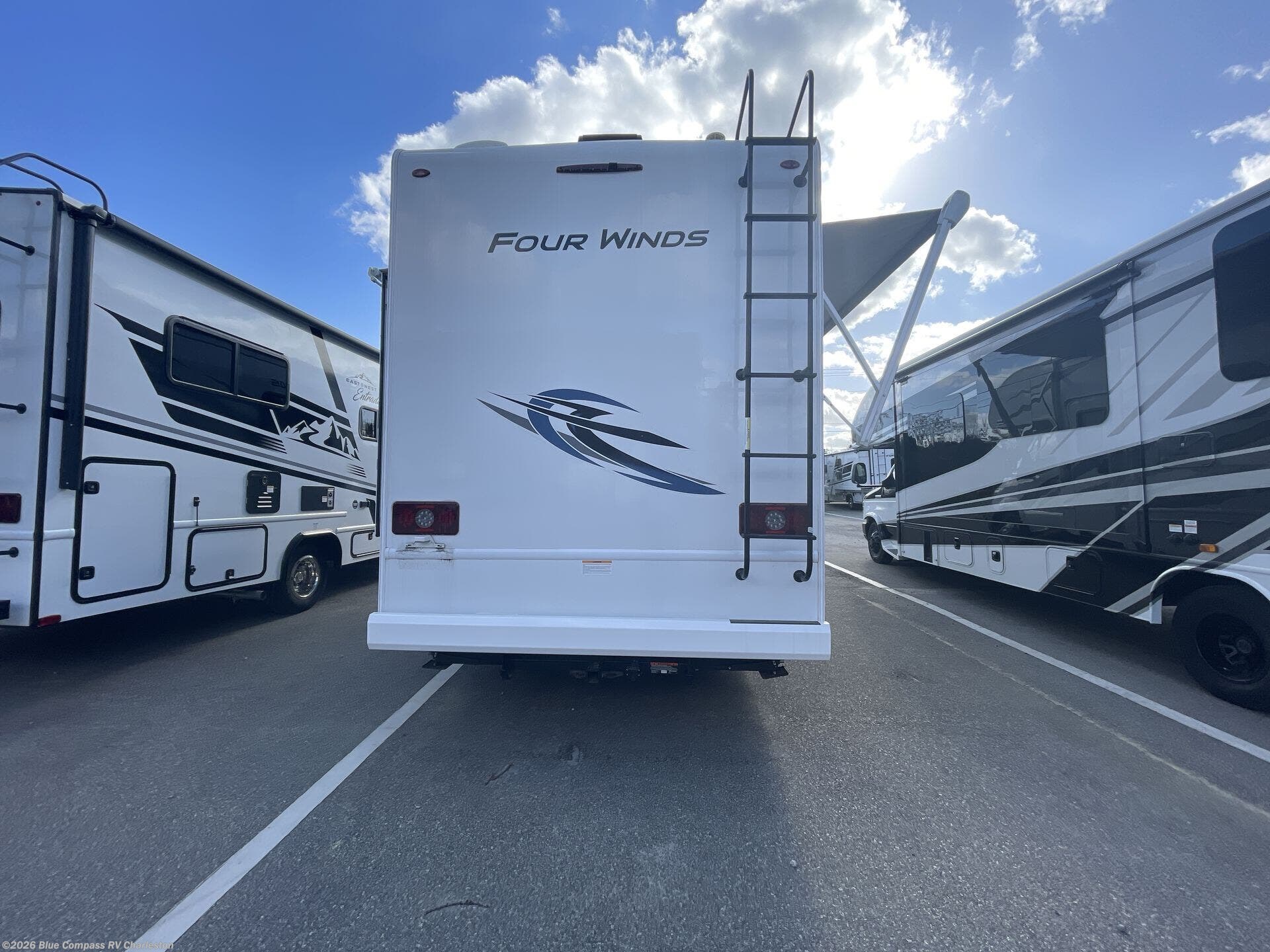 2023 Four Winds 24LT by Thor Motor Coach from Blue Compass RV Charleston in Ladson, South Carolina
