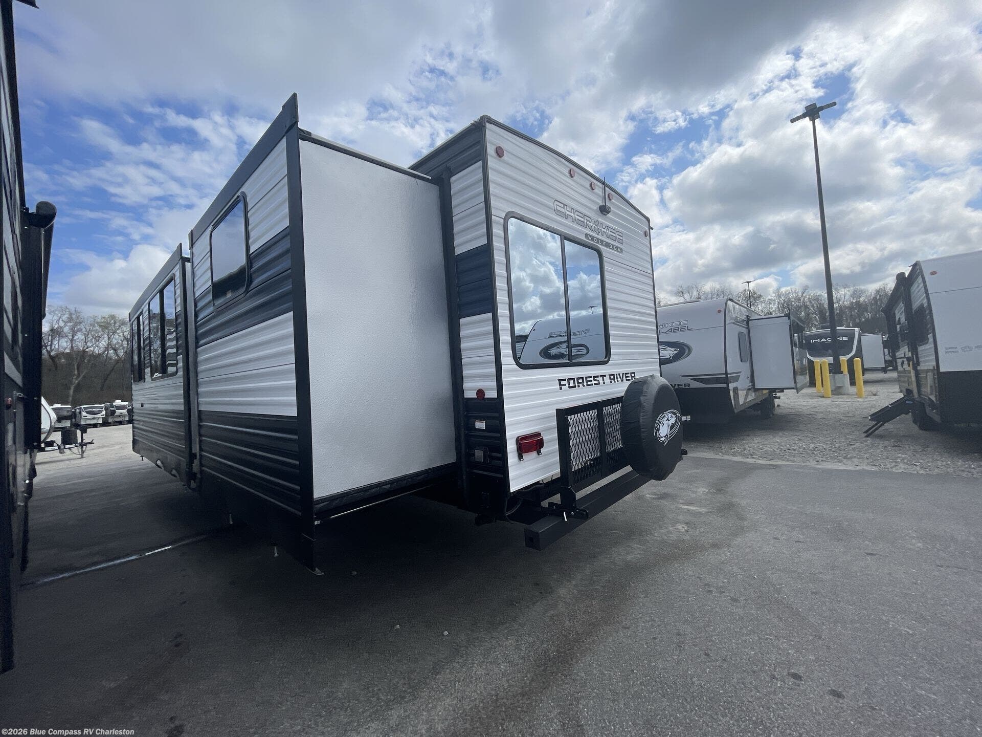 New 2026 Forest River Cherokee Wolf Den 304SR available in Ladson, South Carolina