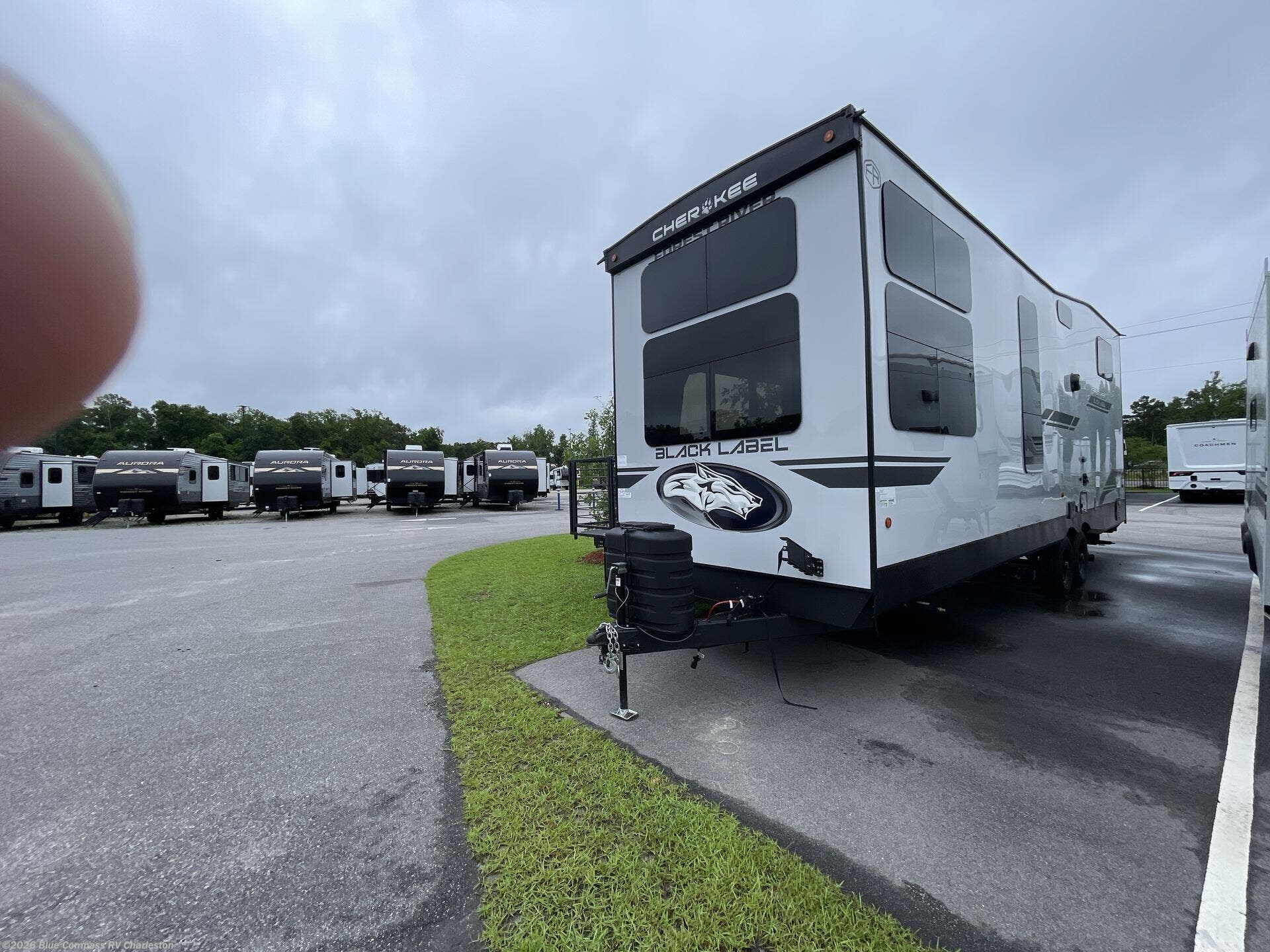 2026 Cherokee Timberwolf Black Label 27MDKBL by Forest River from Blue Compass RV Charleston in Ladson, South Carolina