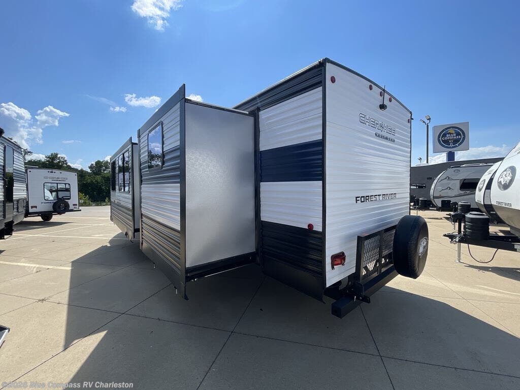 New 2026 Forest River Cherokee Wolf Den 301BH available in Ladson, South Carolina