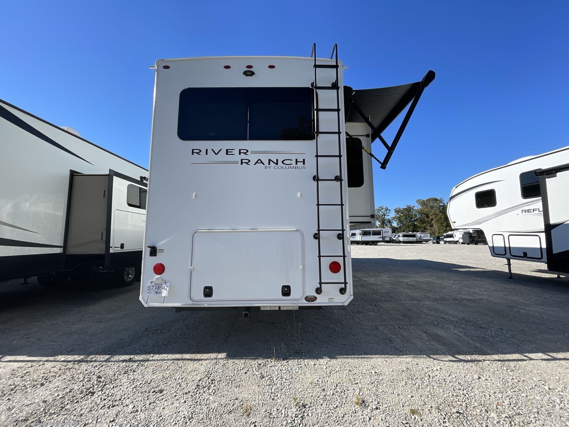 2024 River Ranch 392MB by Palomino from Blue Compass RV Charleston in Ladson, South Carolina