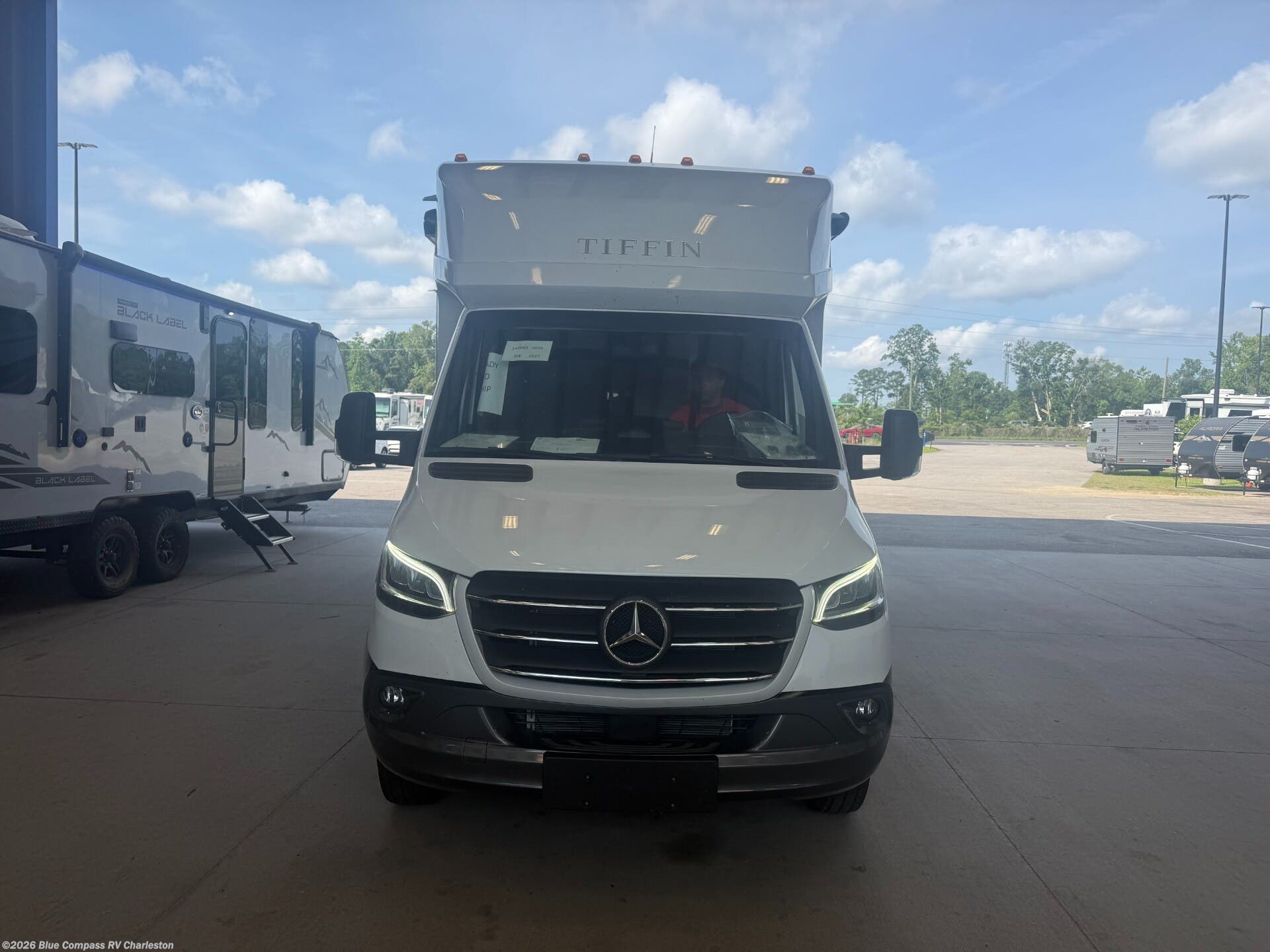2027 Wayfarer 25 RW by Tiffin from Blue Compass RV Charleston in Ladson, South Carolina
