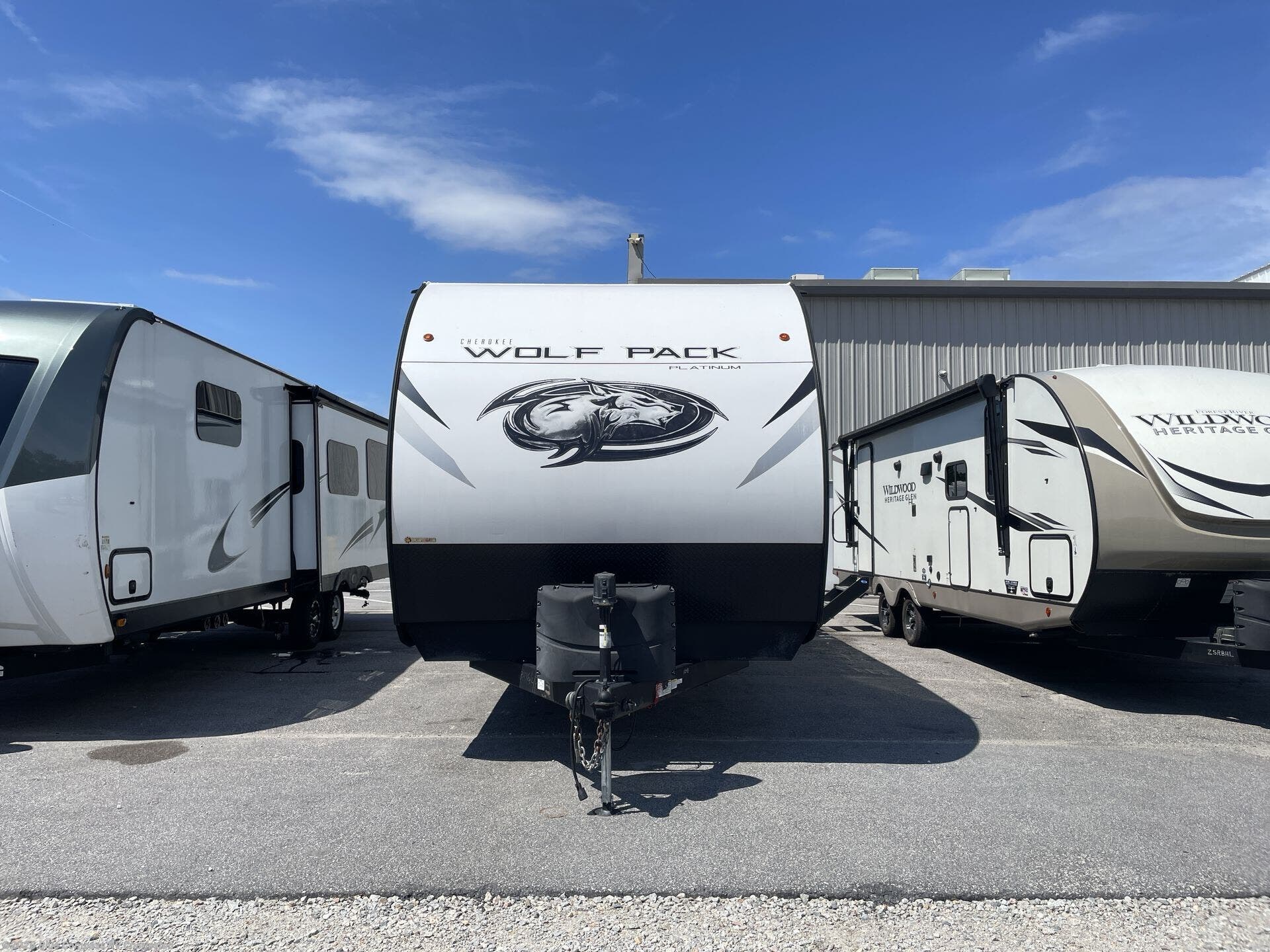 2022 Cherokee Wolf Pack 27PACK10 by Forest River from Blue Compass RV Charleston in Ladson, South Carolina