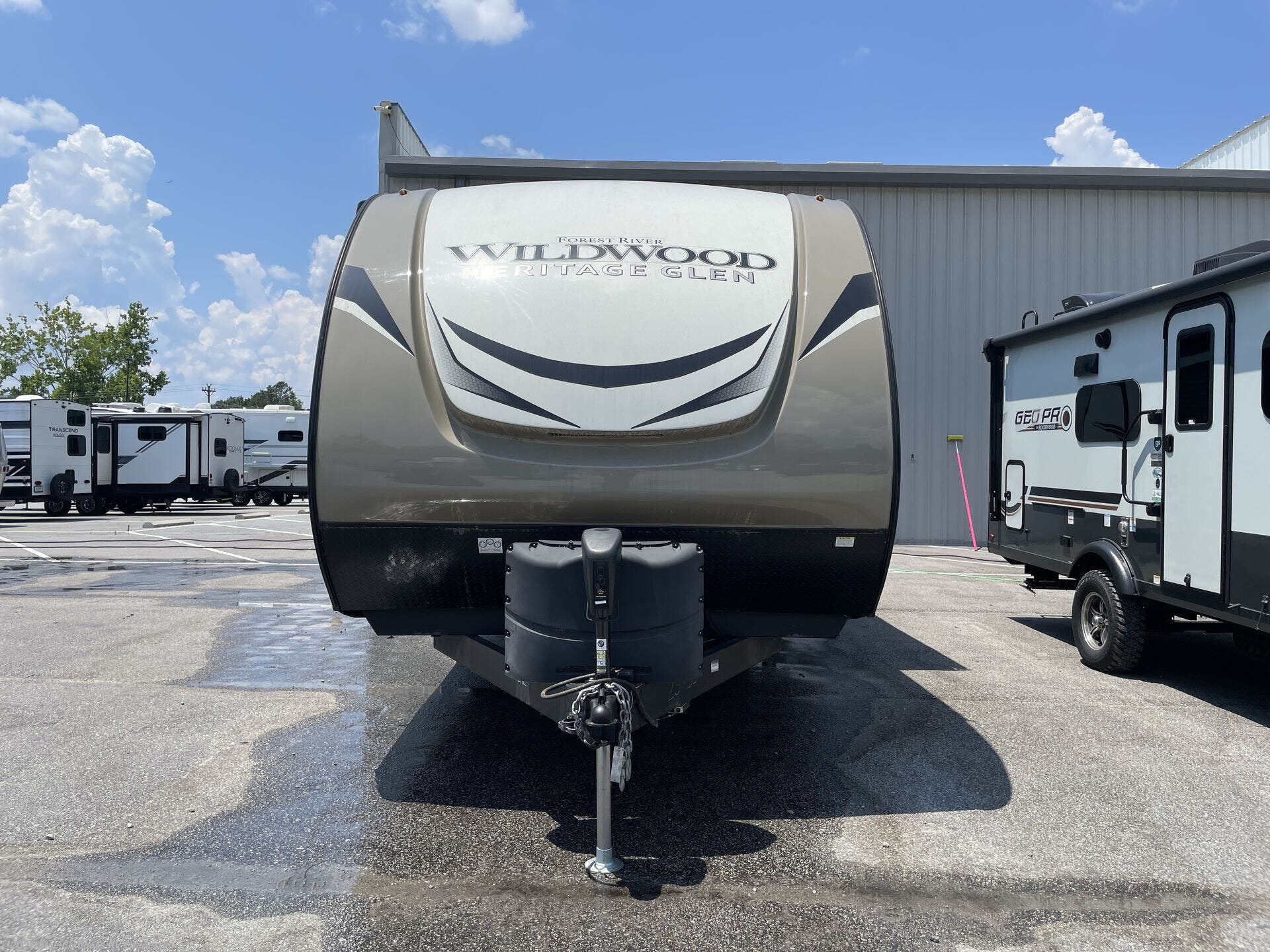 Used 2022 Forest River Wildwood Heritage Glen Hyper-Lyte 25RBHL available in Ladson, South Carolina