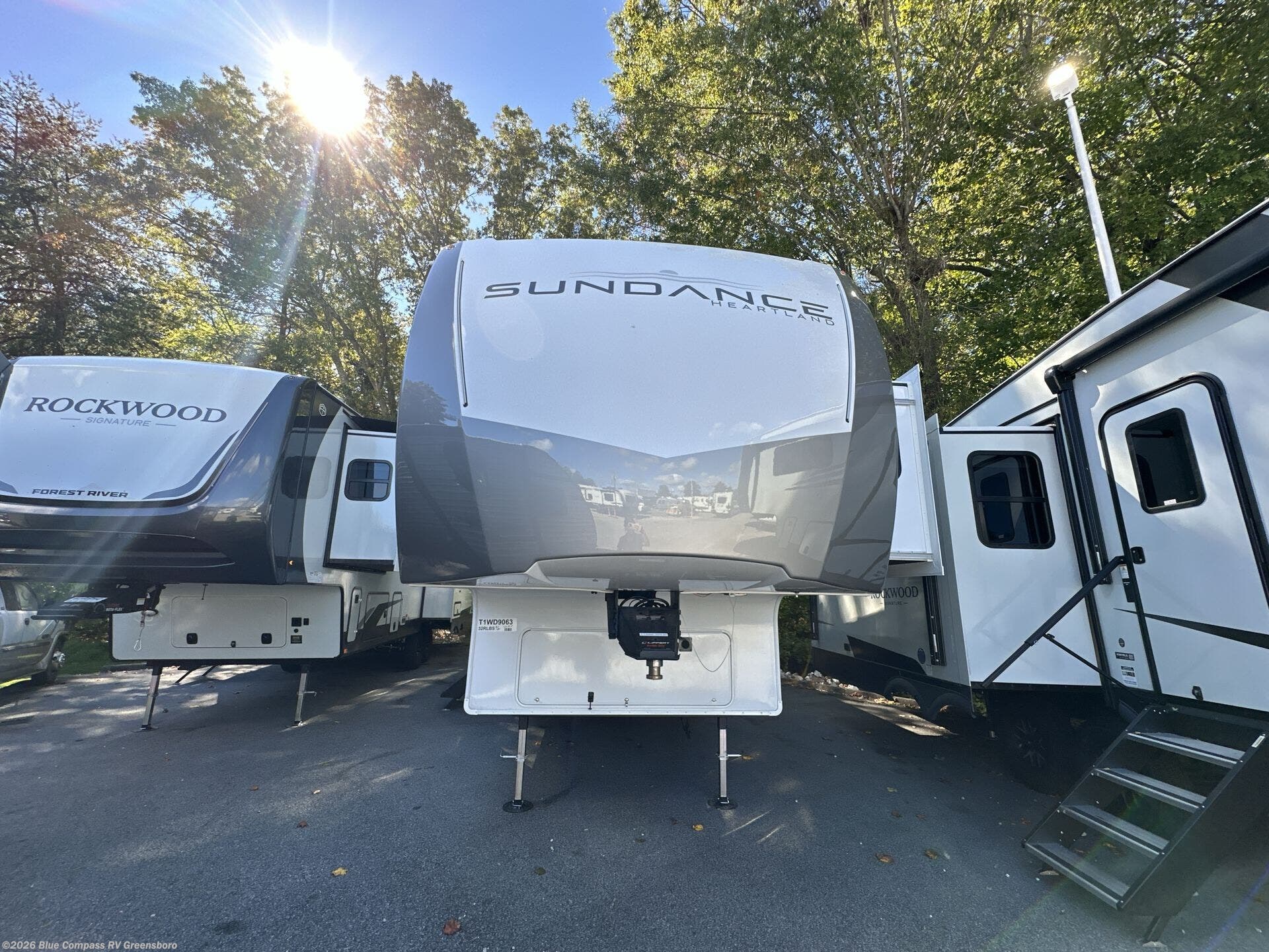 2026 Sundance 32RLBS by Heartland from Blue Compass RV Greensboro in Colfax, North Carolina