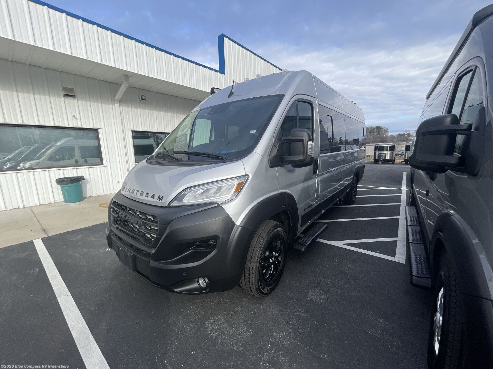 2026 Rangeline Std. Model by Airstream from Blue Compass RV Greensboro in Colfax, North Carolina