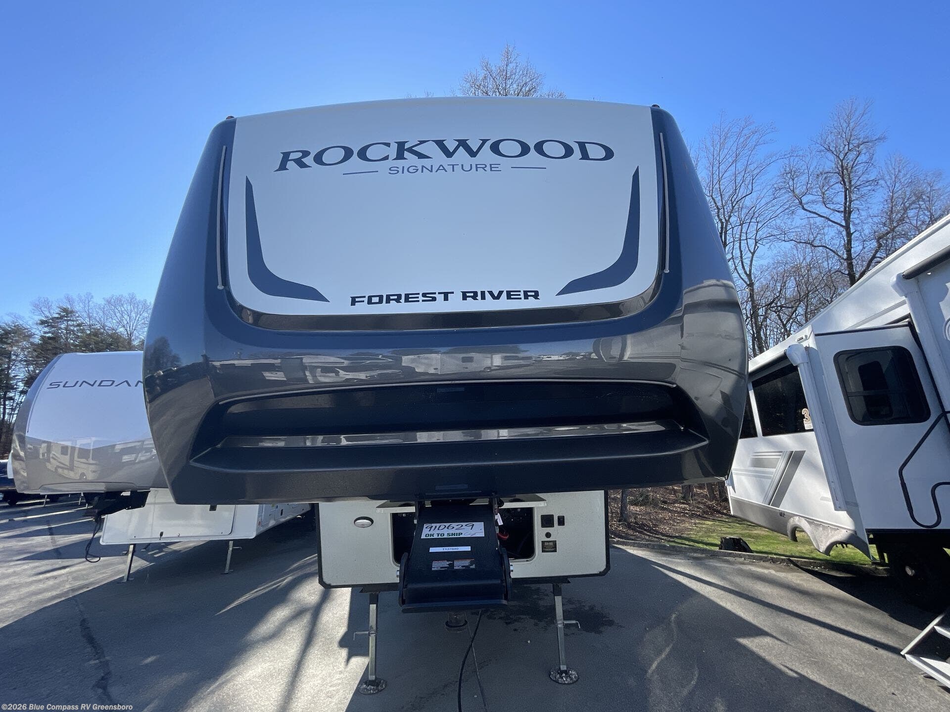 New 2026 Forest River Rockwood Signature 401SFB available in Colfax, North Carolina