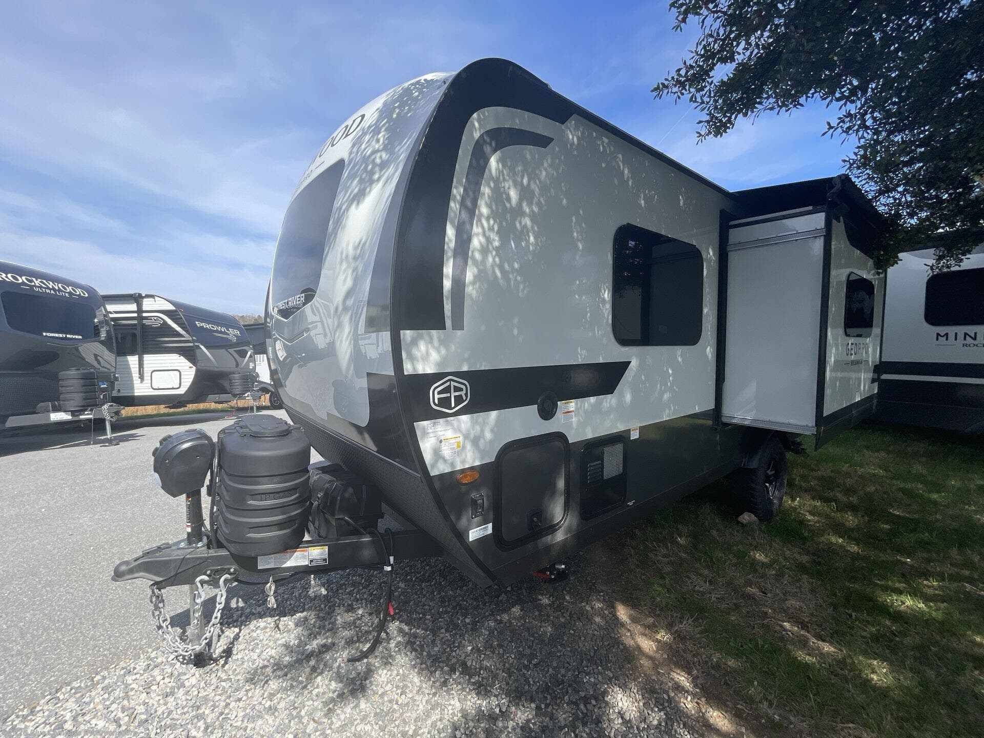 2026 Rockwood Geo Pro G20FBS by Forest River from Blue Compass RV Greensboro in Colfax, North Carolina
