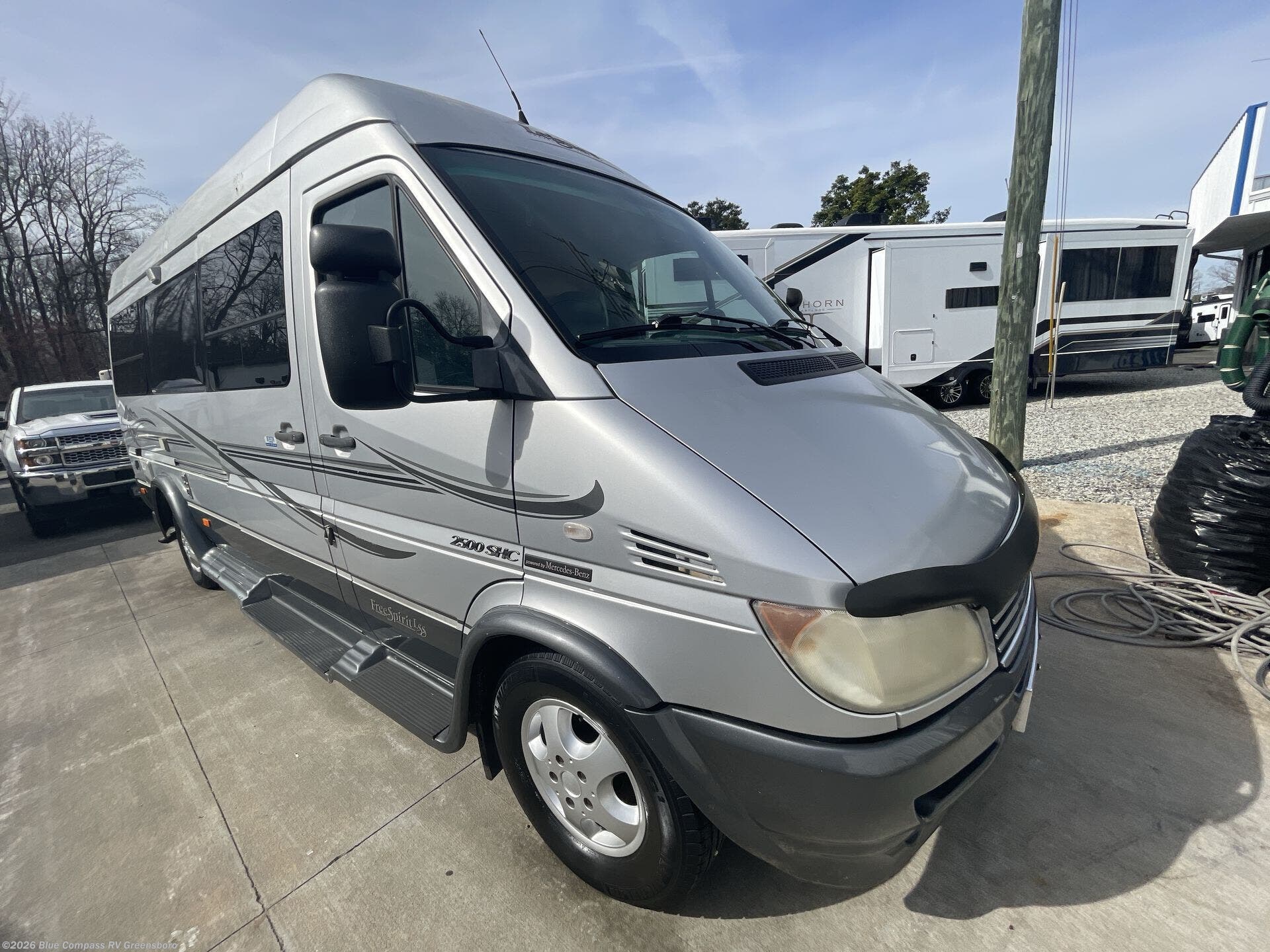 Used 2007 Leisure Travel Free Spirit LSS available in Colfax, North Carolina
