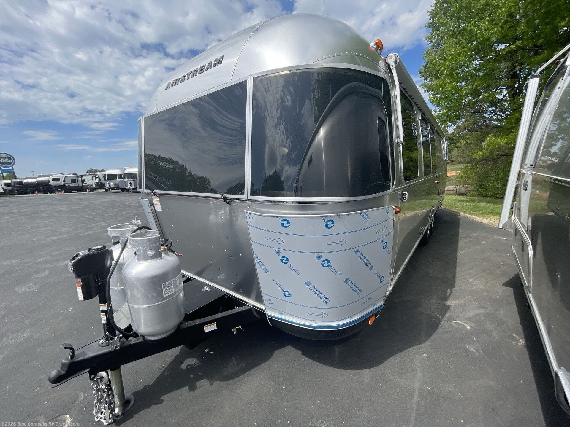 2026 Classic 30RB by Airstream from Blue Compass RV Greensboro in Colfax, North Carolina