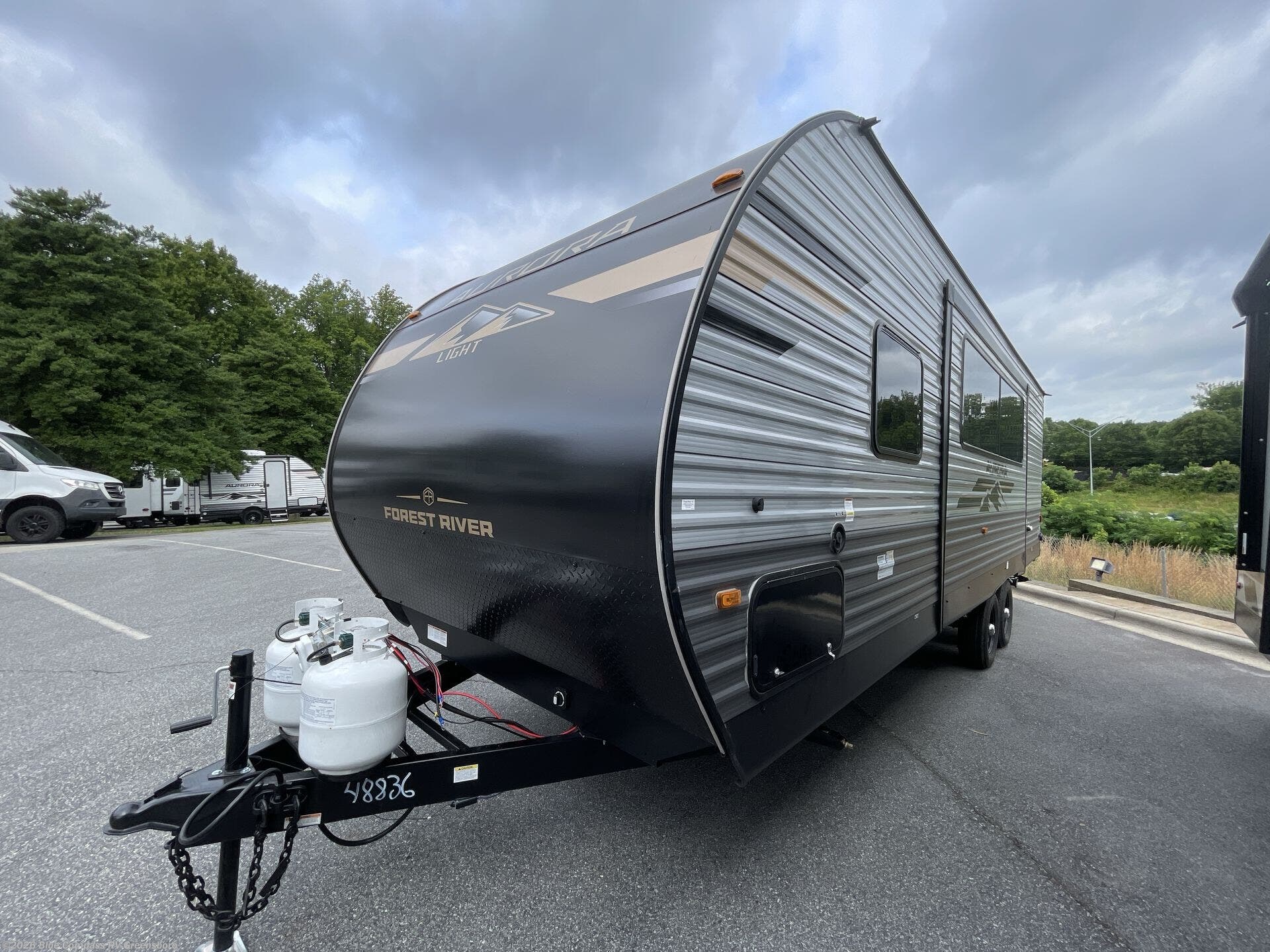 2026 Aurora Light 26BHS by Forest River from Blue Compass RV Greensboro in Colfax, North Carolina