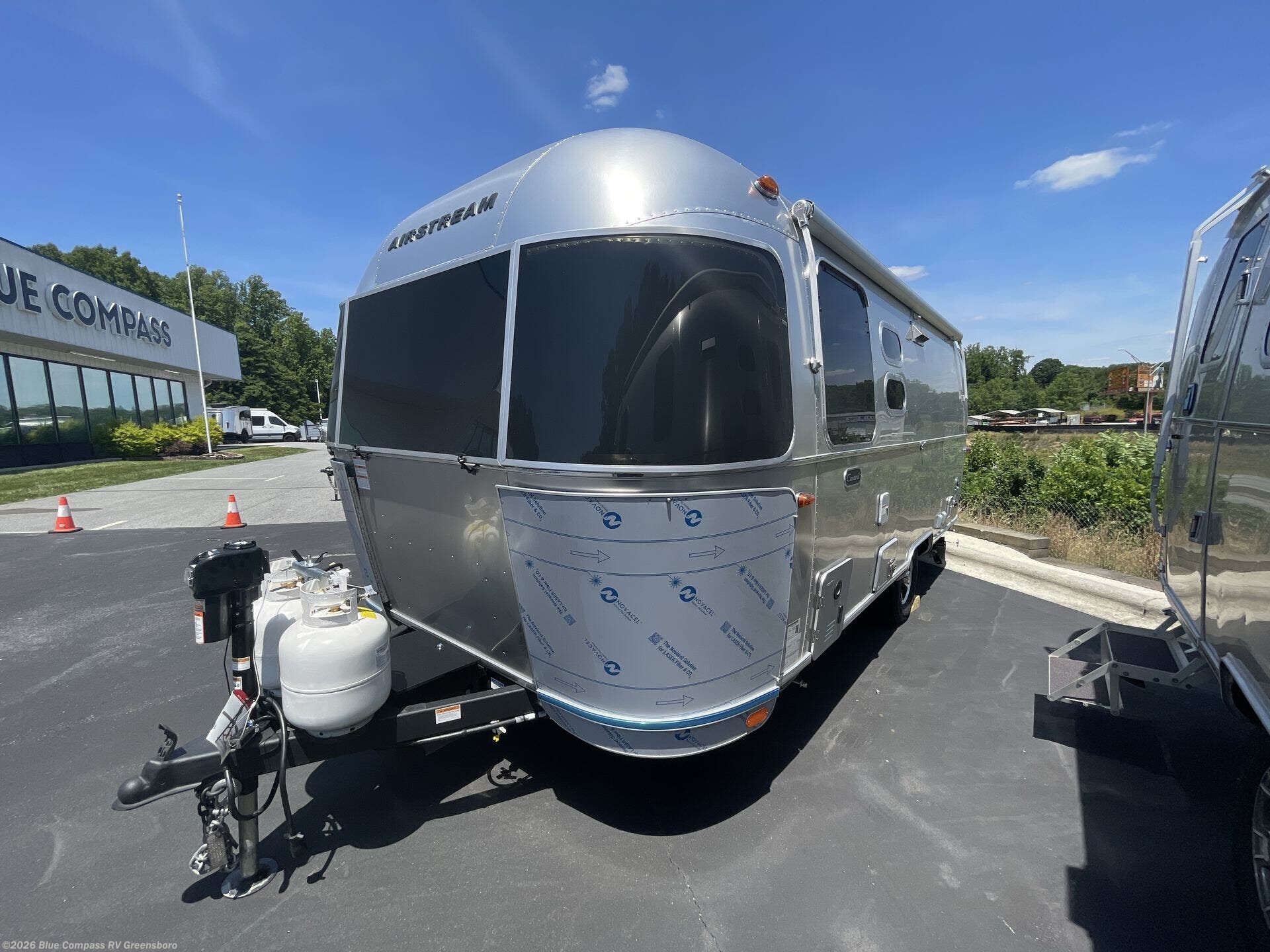 2026 Caravel 22FB by Airstream from Blue Compass RV Greensboro in Colfax, North Carolina