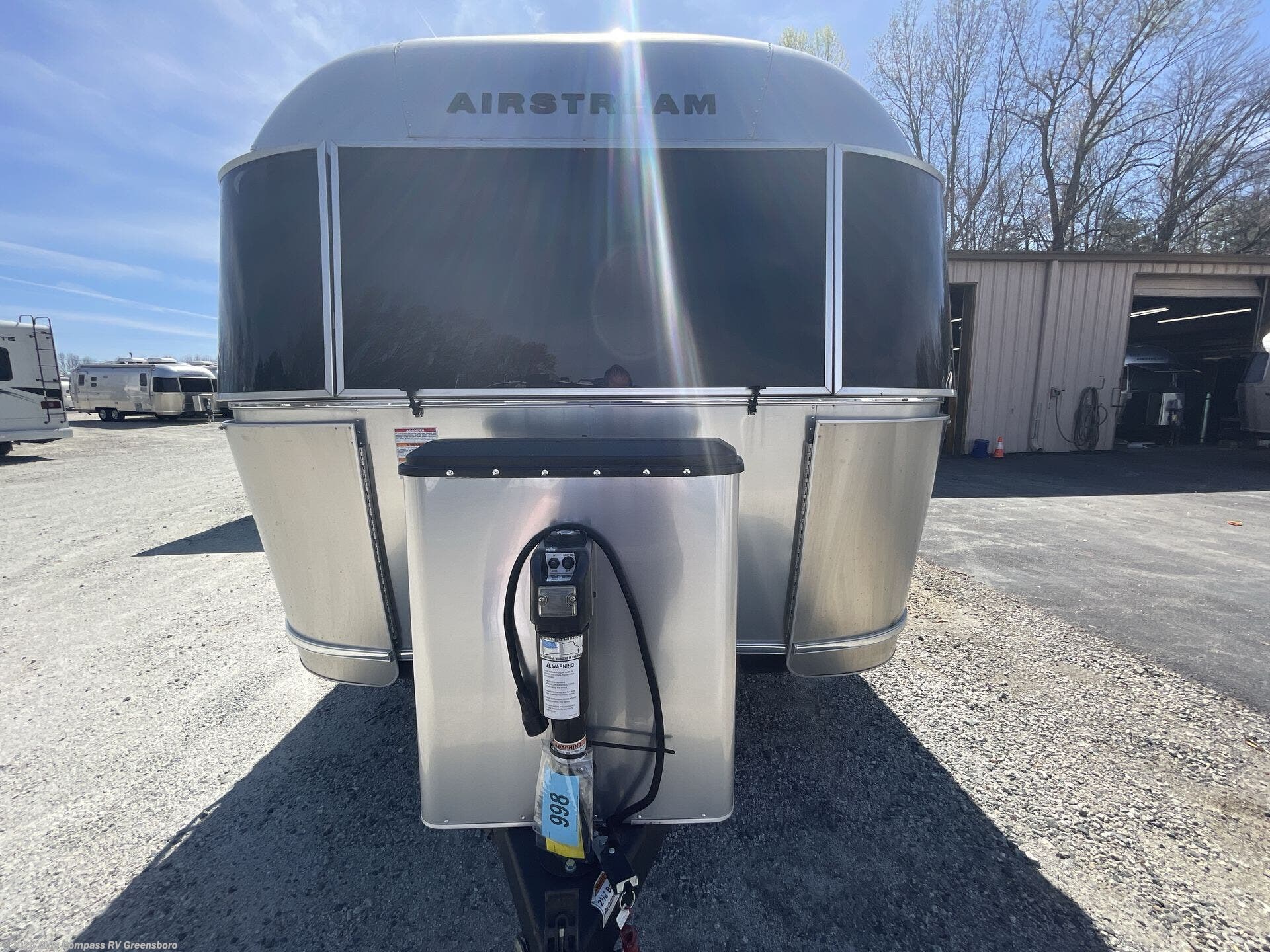 2022 Flying Cloud 30RB Twin by Airstream from Blue Compass RV Greensboro in Colfax, North Carolina