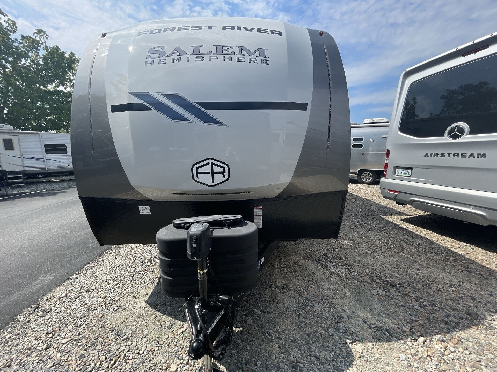 Used 2025 Forest River Salem Hemisphere Hyper-Lyte 22RBHL available in Colfax, North Carolina