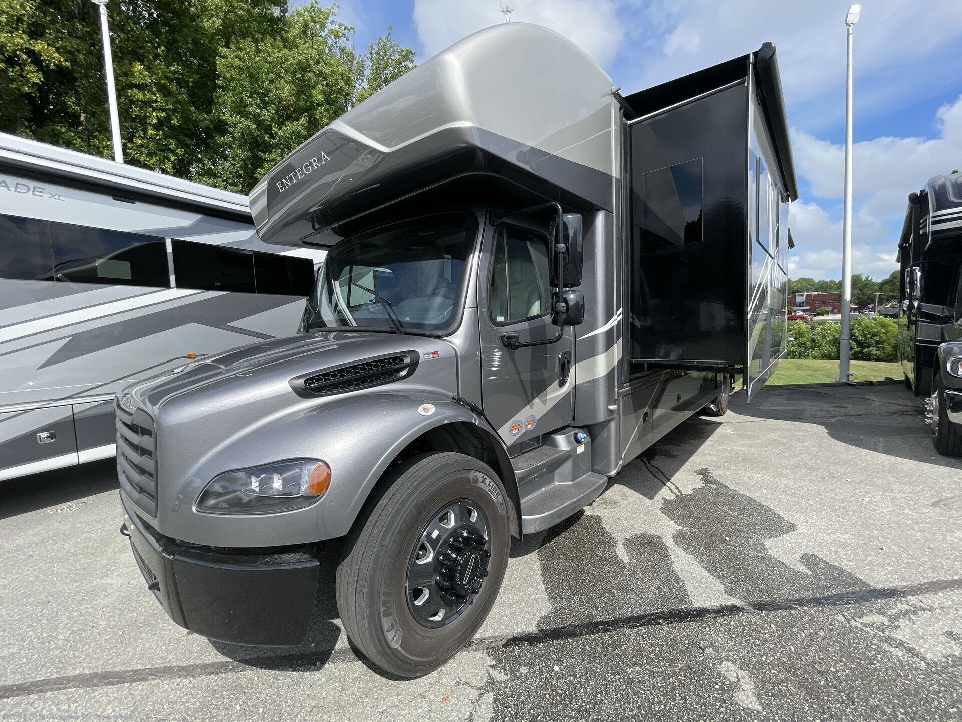 2027 Accolade 37M by Entegra Coach from Blue Compass RV Greensboro in Colfax, North Carolina