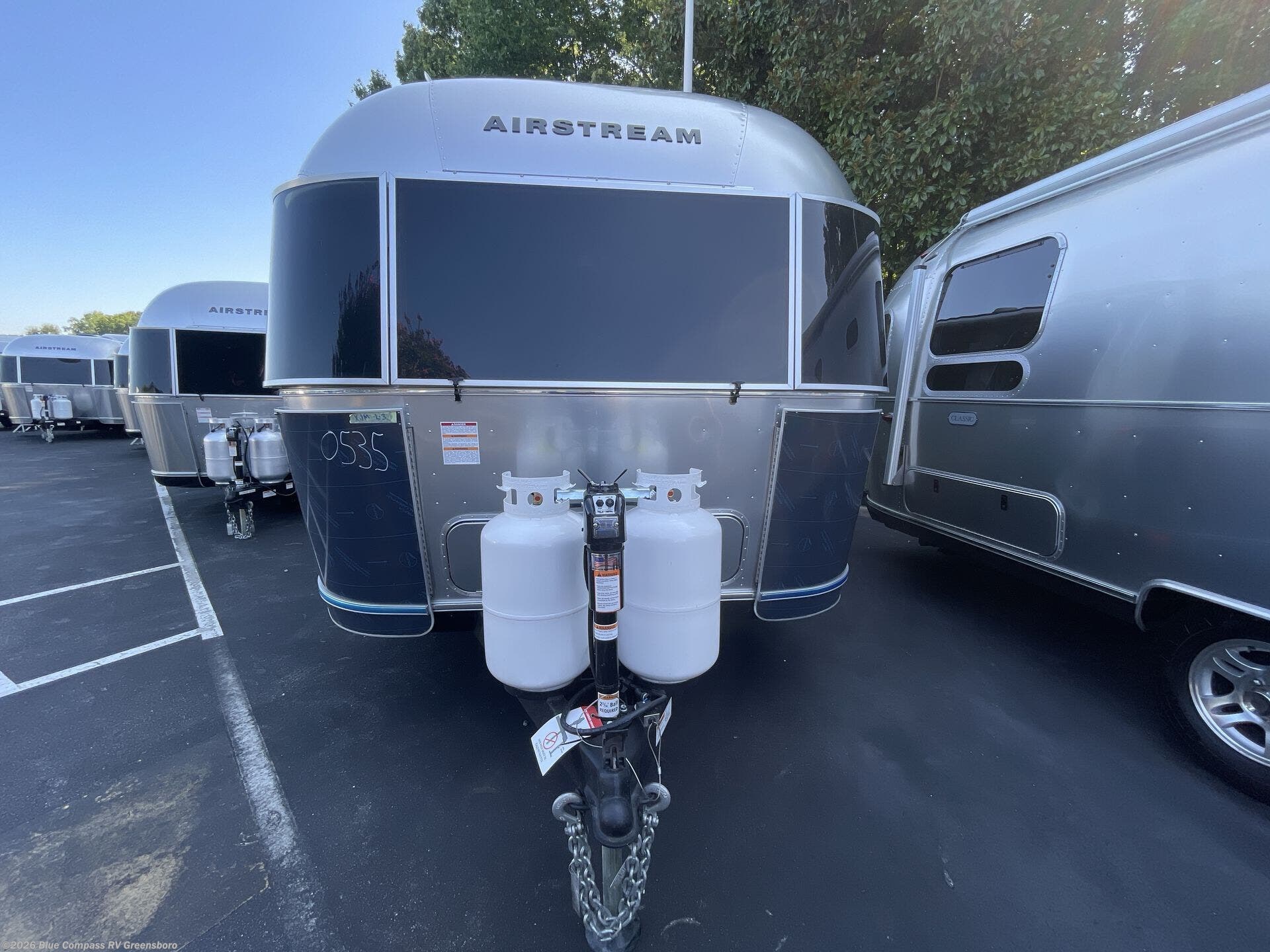 New 2027 Airstream International 27FB available in Colfax, North Carolina