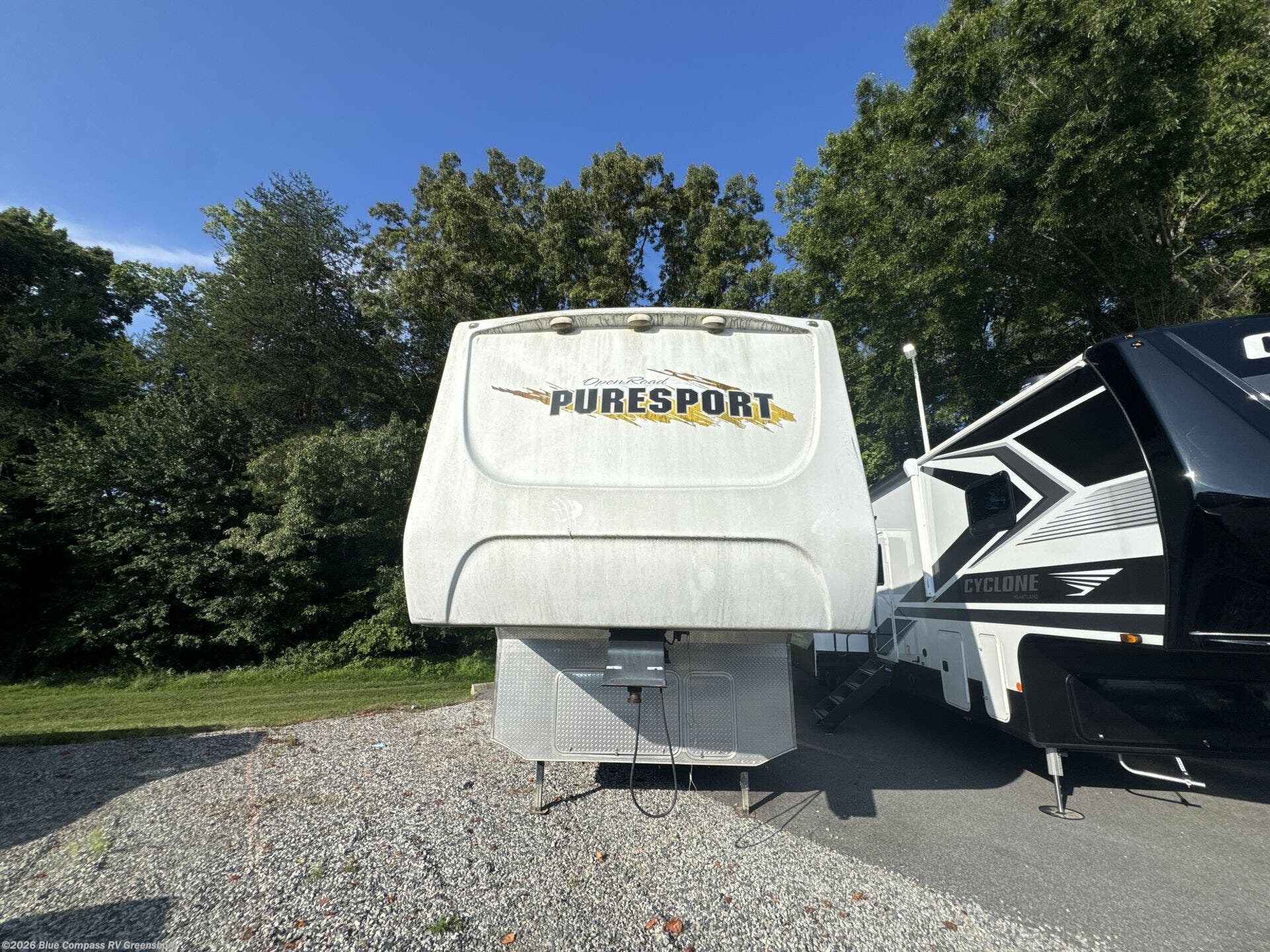 2006 Pilgrim International Puresport 2812 - Used Fifth Wheel For Sale by Blue Compass RV Greensboro in Colfax, North Carolina