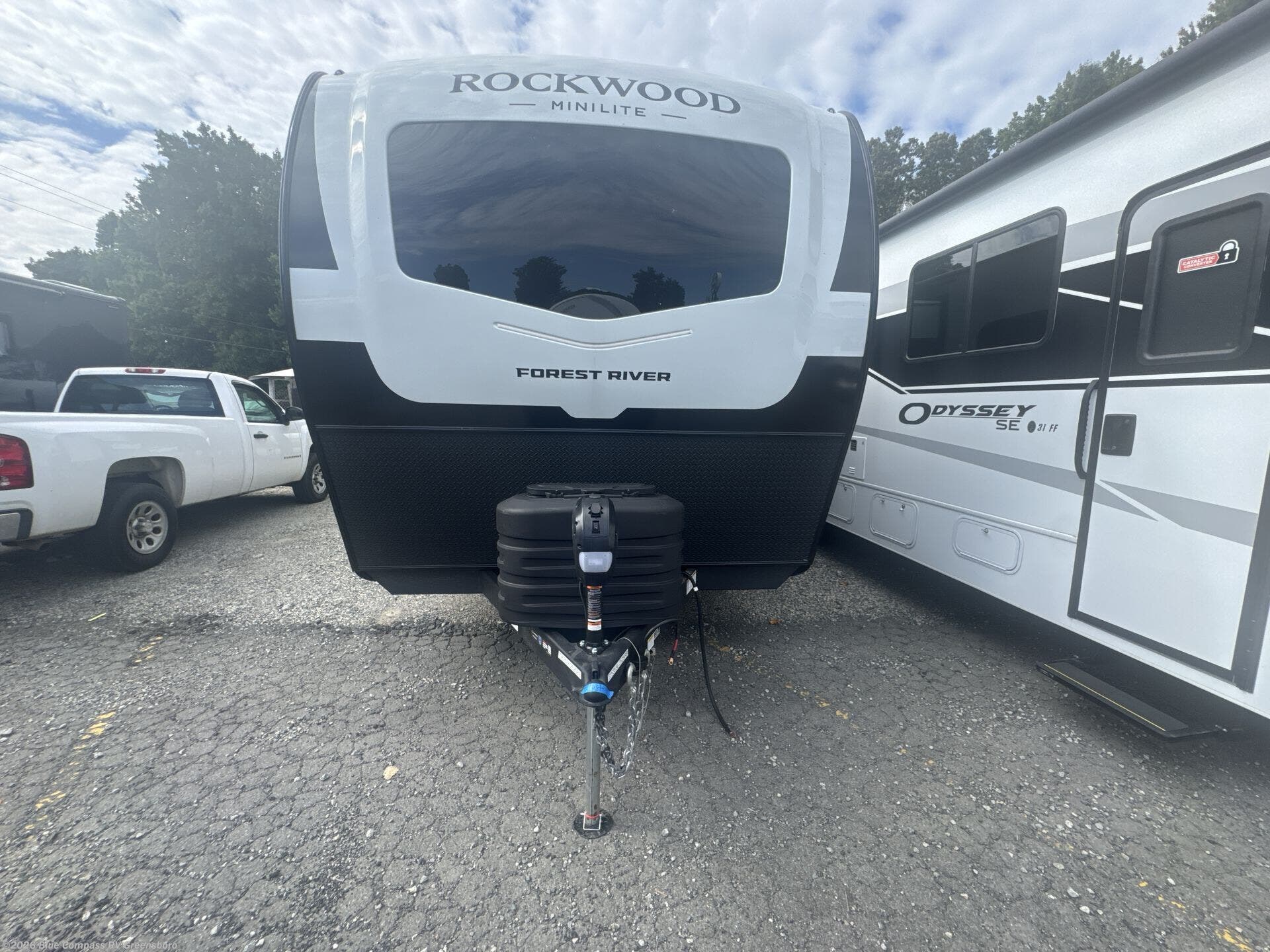 2027 Rockwood Mini Lite 2525RB by Forest River from Blue Compass RV Greensboro in Colfax, North Carolina