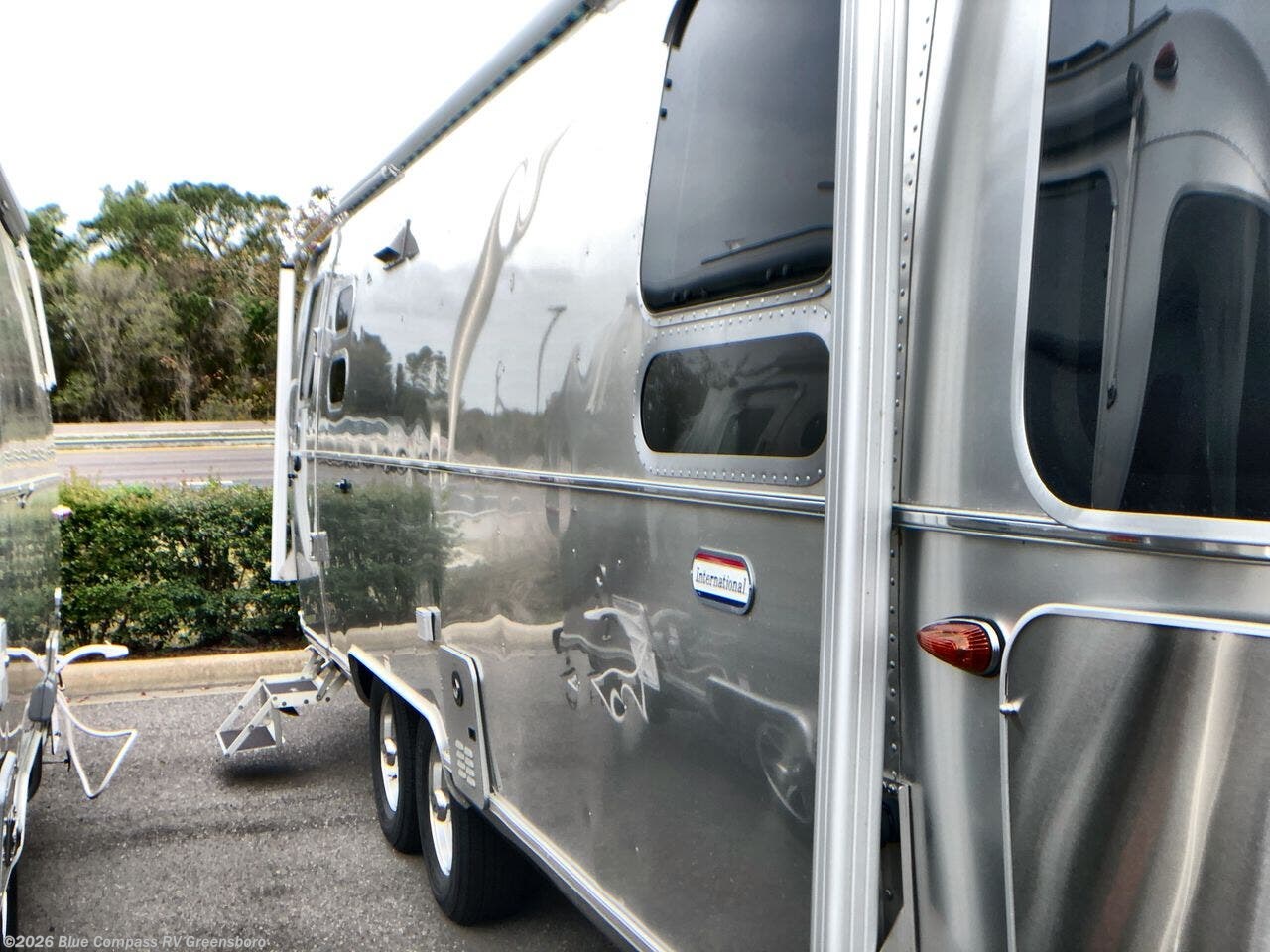 2024 International 27FB by Airstream from Blue Compass RV Greensboro in Colfax, North Carolina