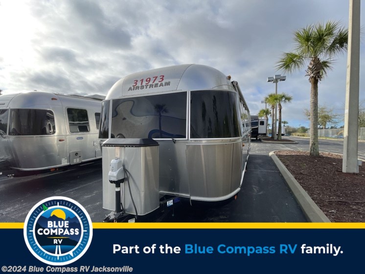 Used 2018 Airstream Classic 30rb available in Jacksonville, Florida