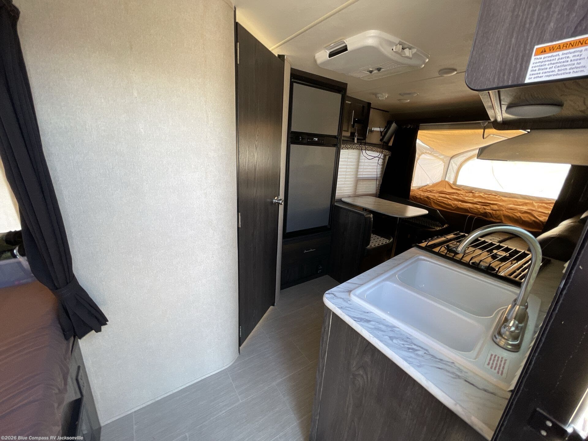 2017 Kodiak Ultra Lite 172E by Dutchmen from Blue Compass RV Jacksonville in Jacksonville, Florida