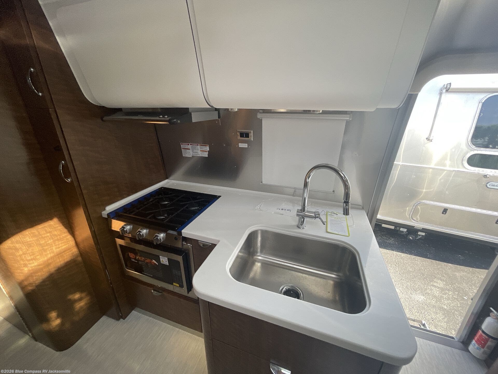 New 2026 Airstream Globetrotter 25FB available in Jacksonville, Florida