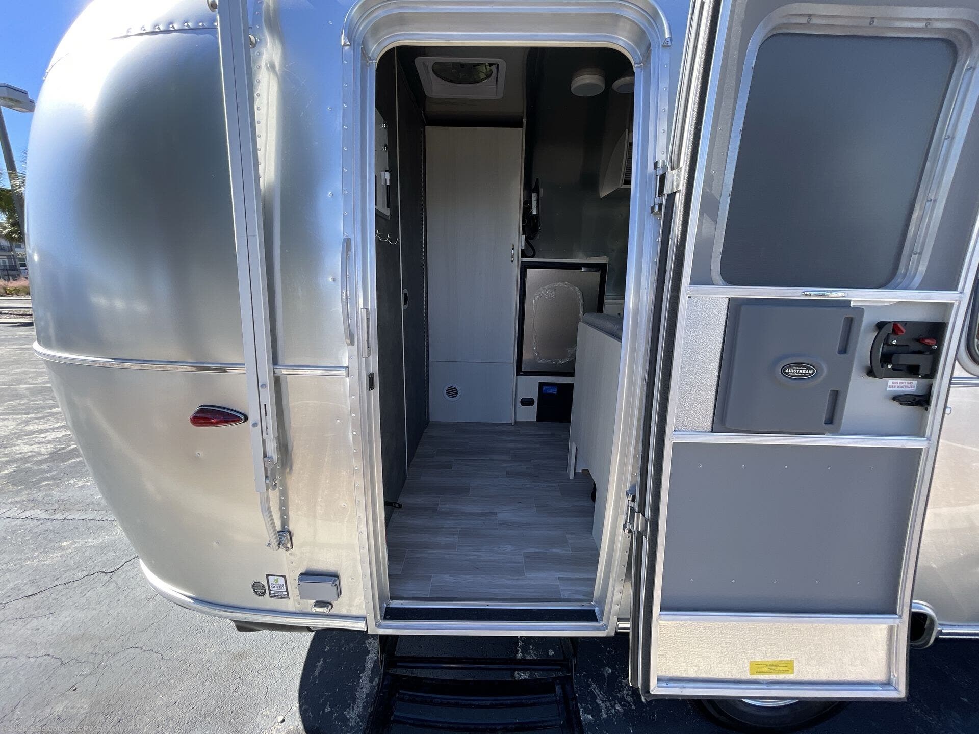2026 Bambi 22FB by Airstream from Blue Compass RV Jacksonville in Jacksonville, Florida