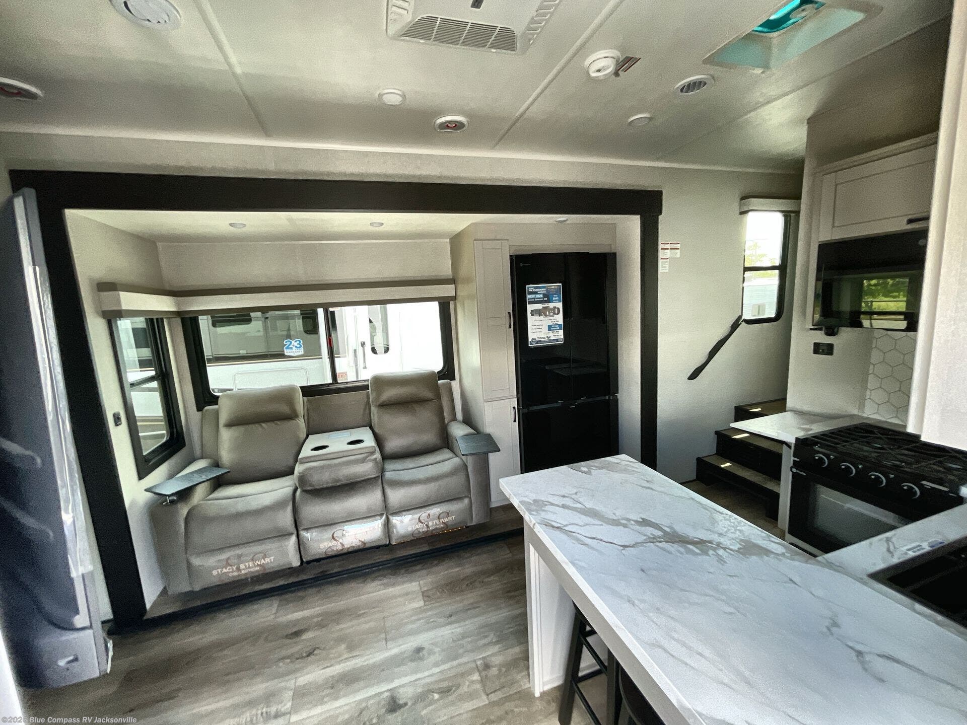 New 2026 Jayco Seismic 359 available in Jacksonville, Florida